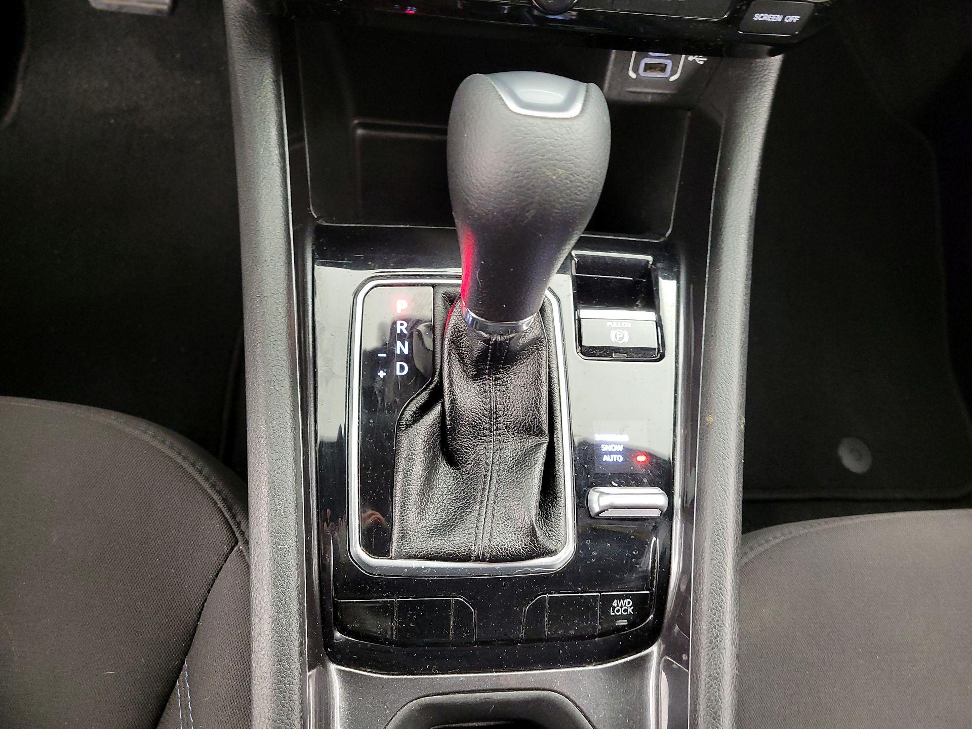 Thumbnail: 2023 Jeep Compass - 17