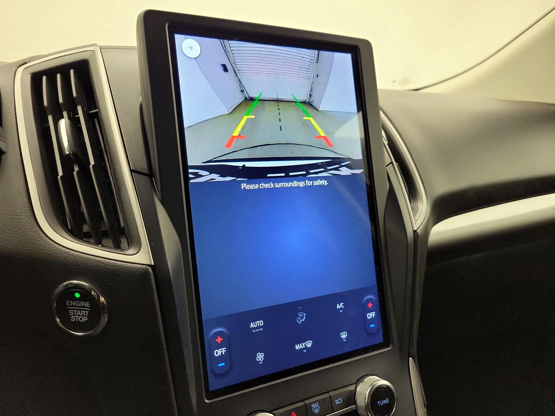 Thumbnail: 2023 Ford Edge - 14