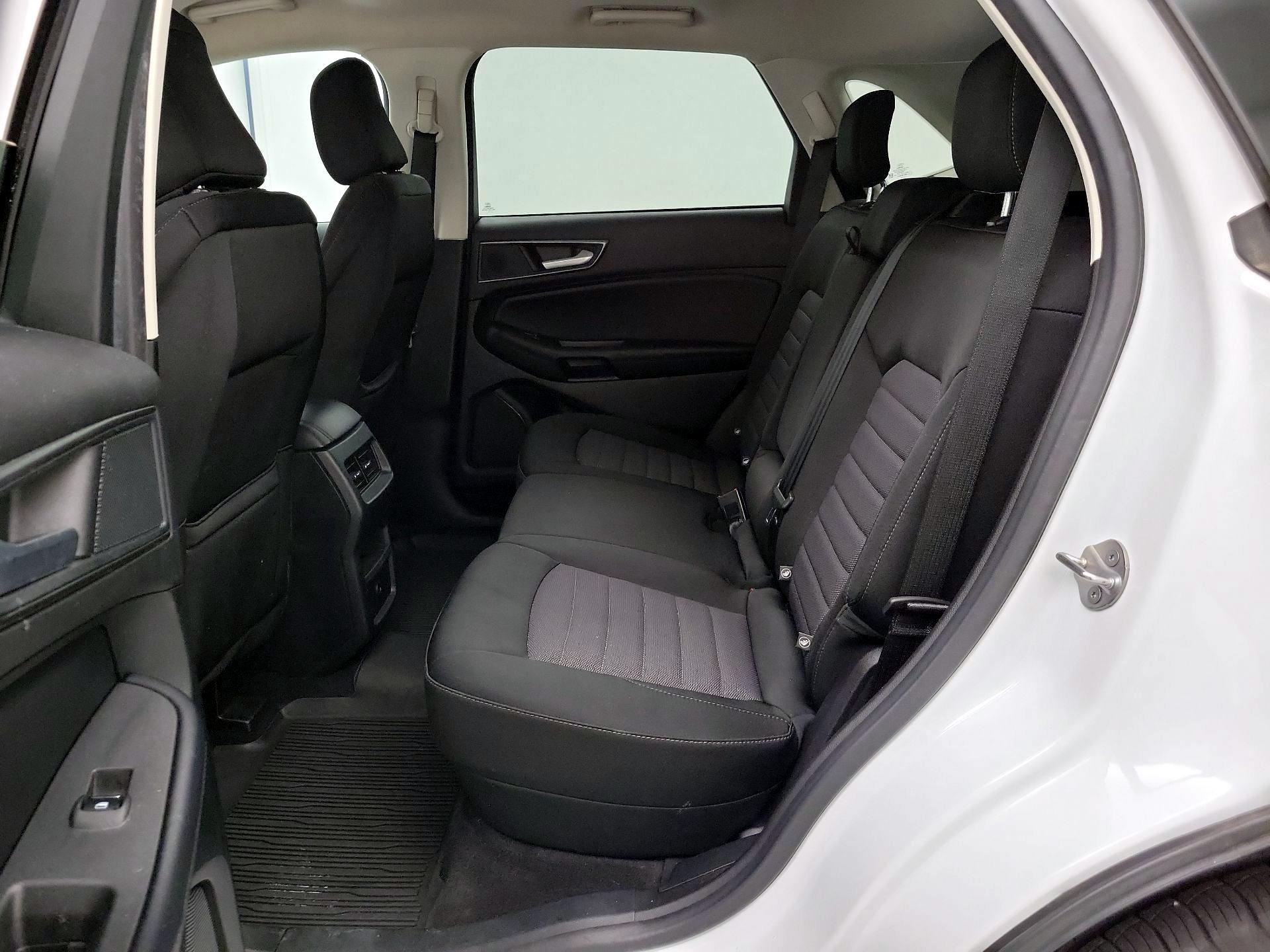 Thumbnail: 2023 Ford Edge - 19