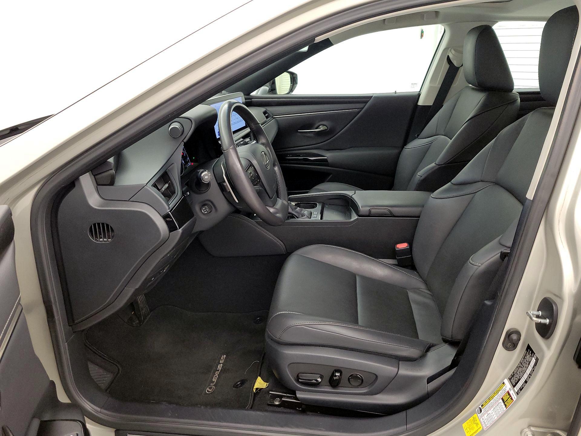 Thumbnail: 2023 Lexus ES - 11