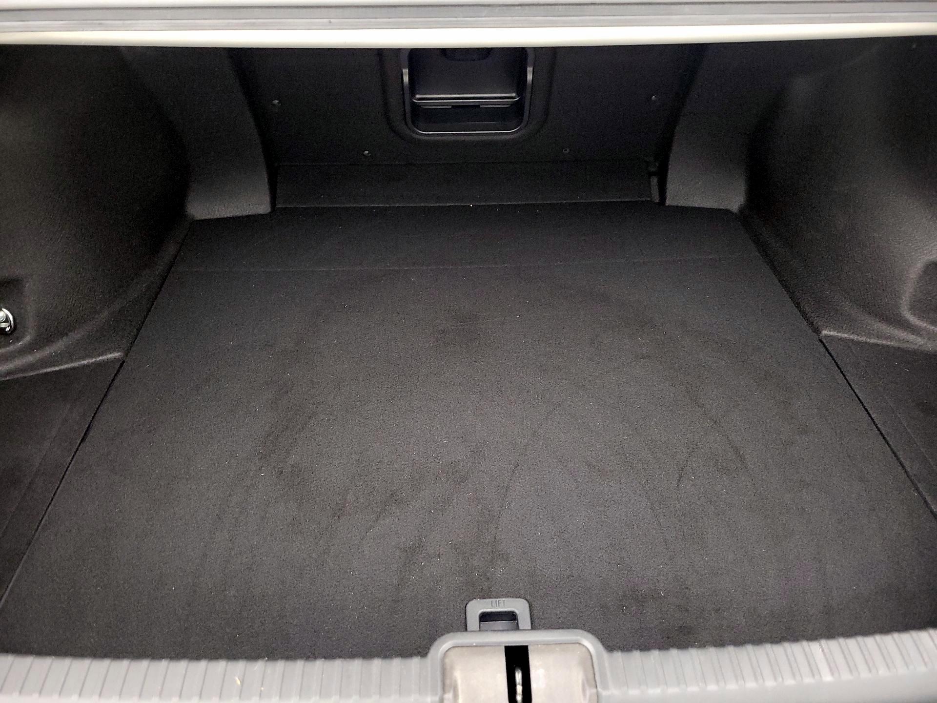 Thumbnail: 2023 Lexus ES - 20