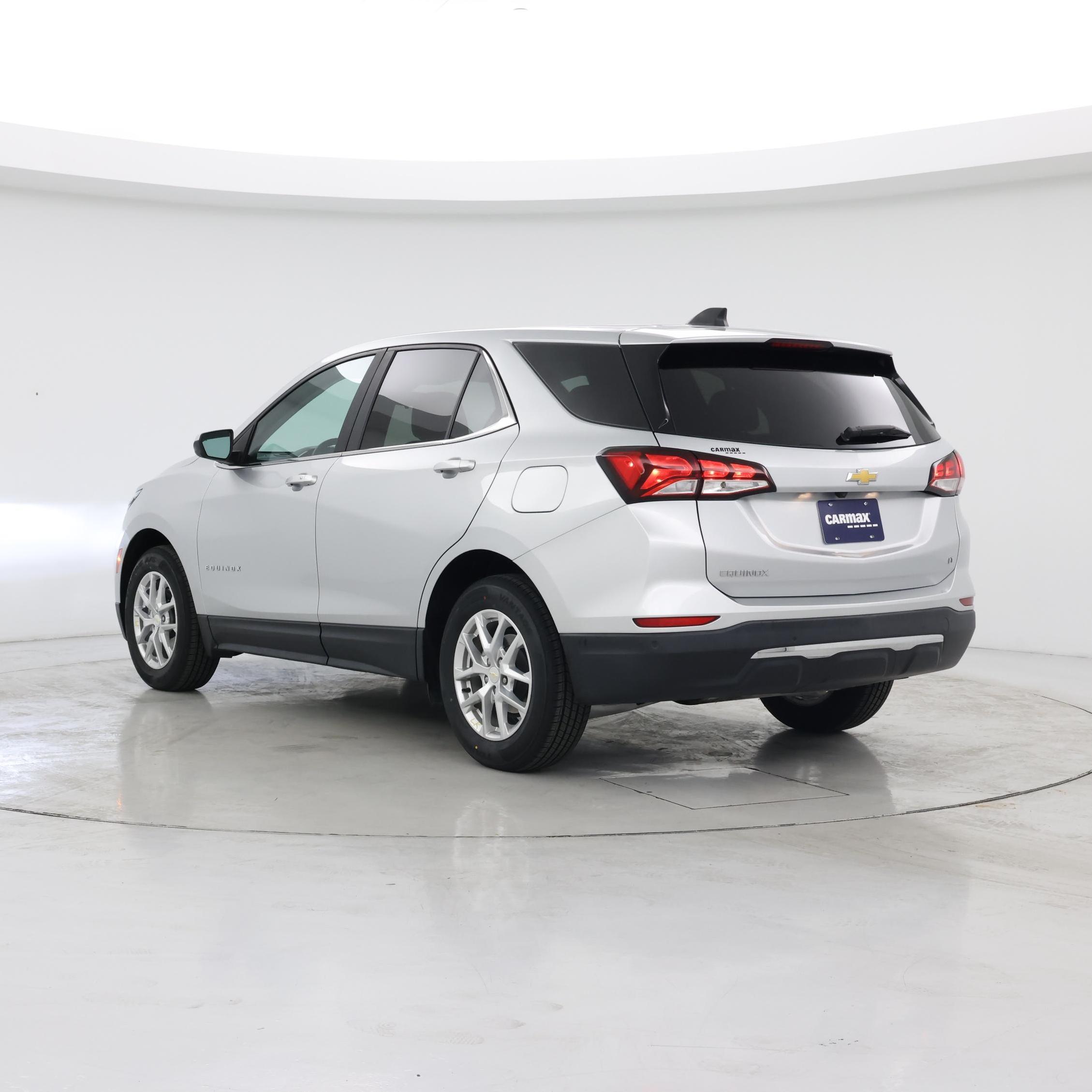 Thumbnail: 2022 Chevrolet Equinox - 2