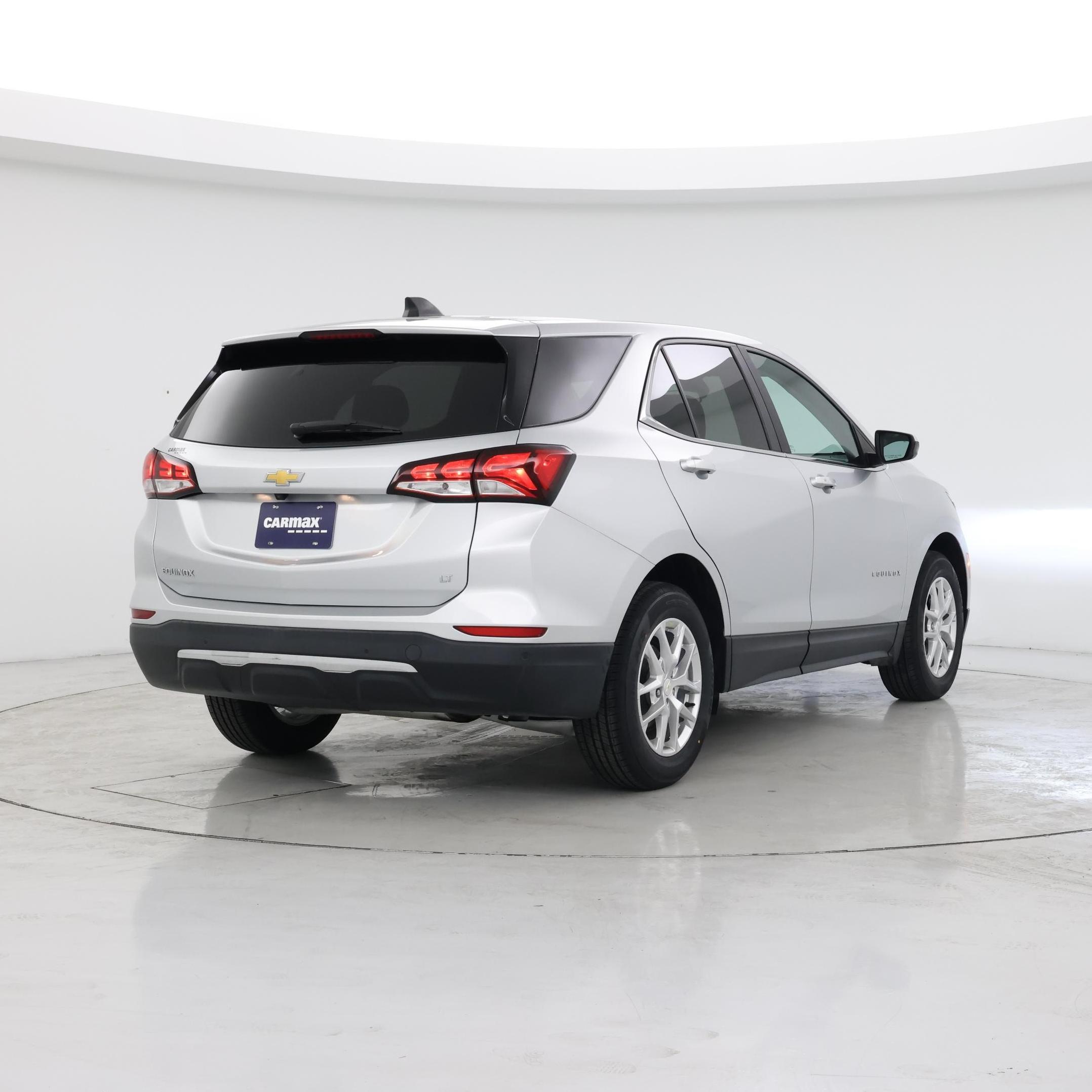 Thumbnail: 2022 Chevrolet Equinox - 8