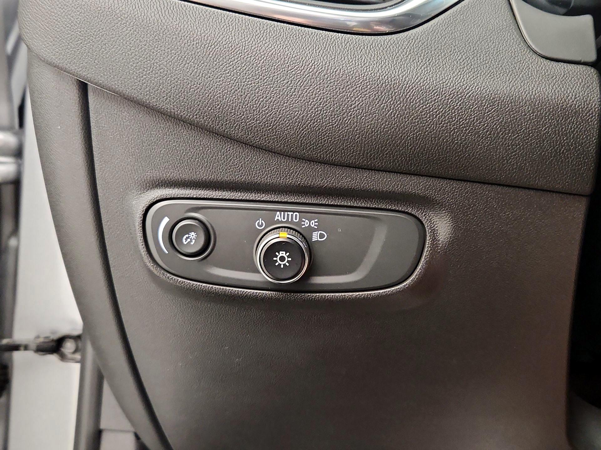 Thumbnail: 2023 Chevrolet Equinox - 13