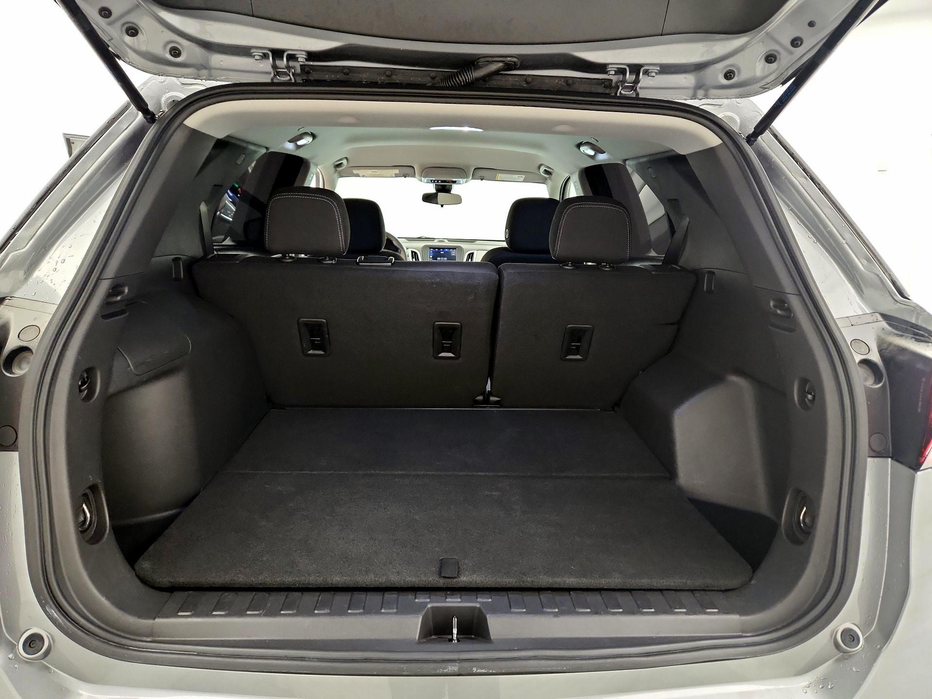 Thumbnail: 2023 Chevrolet Equinox - 20