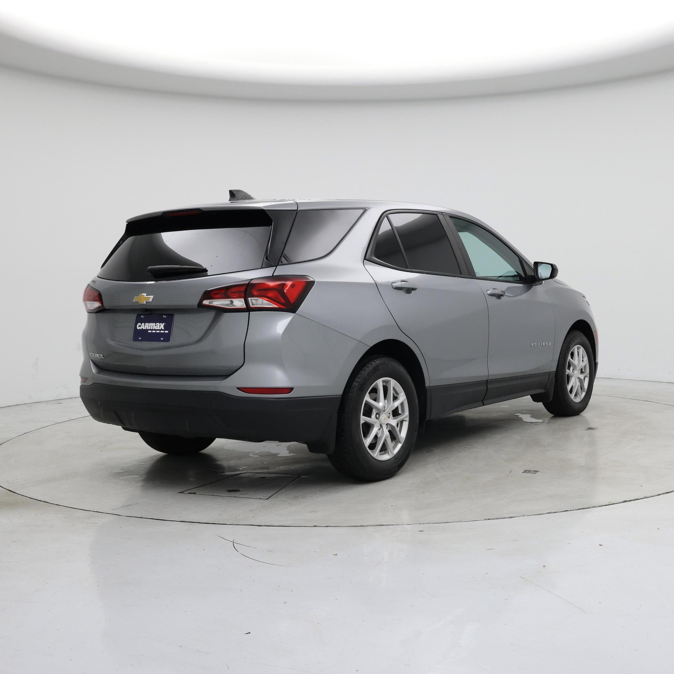 Thumbnail: 2023 Chevrolet Equinox - 8