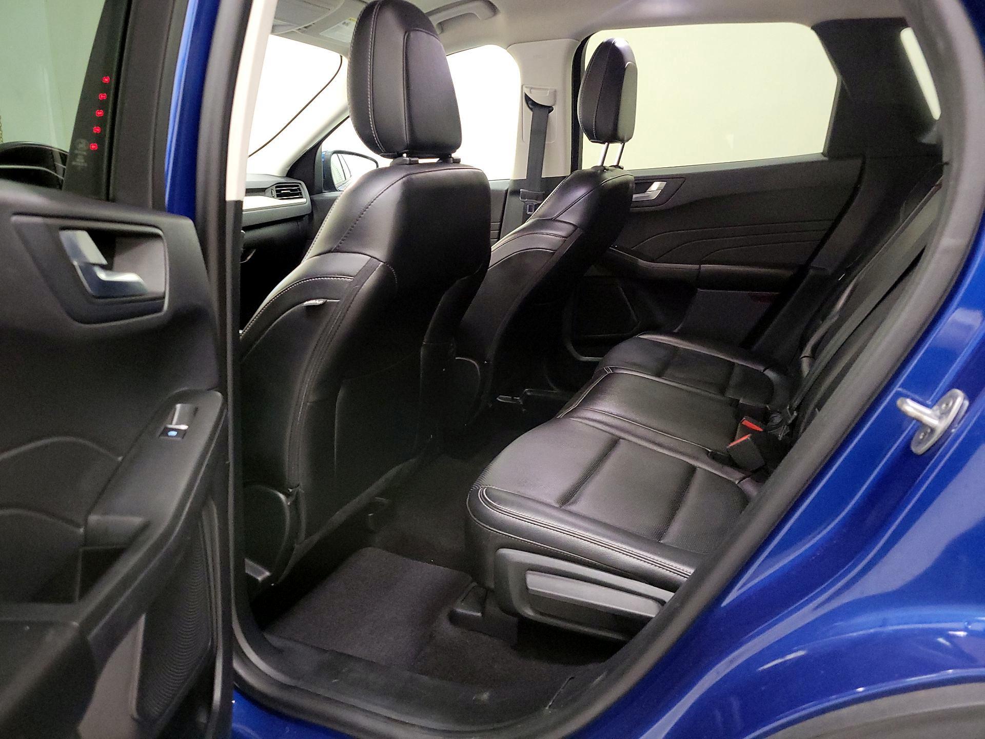 Thumbnail: 2022 Ford Escape - 19