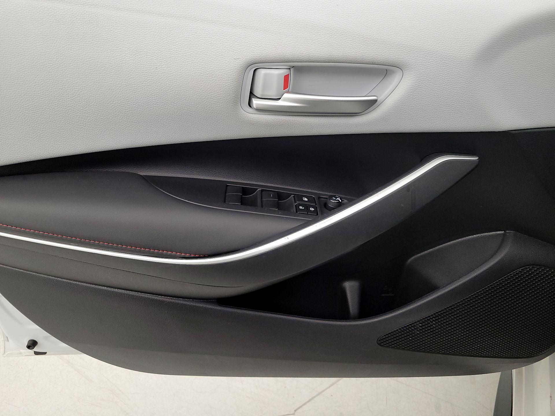 Thumbnail: 2023 Toyota Corolla - 12