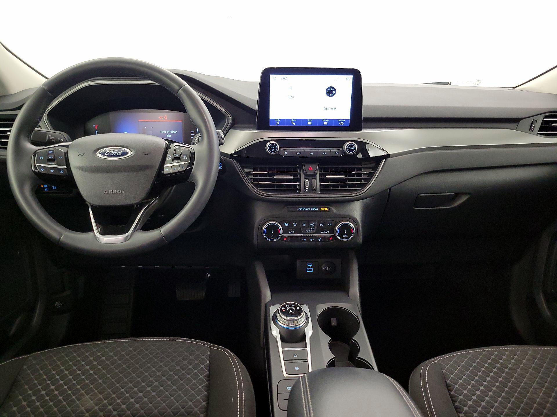 Thumbnail: 2023 Ford Escape - 9