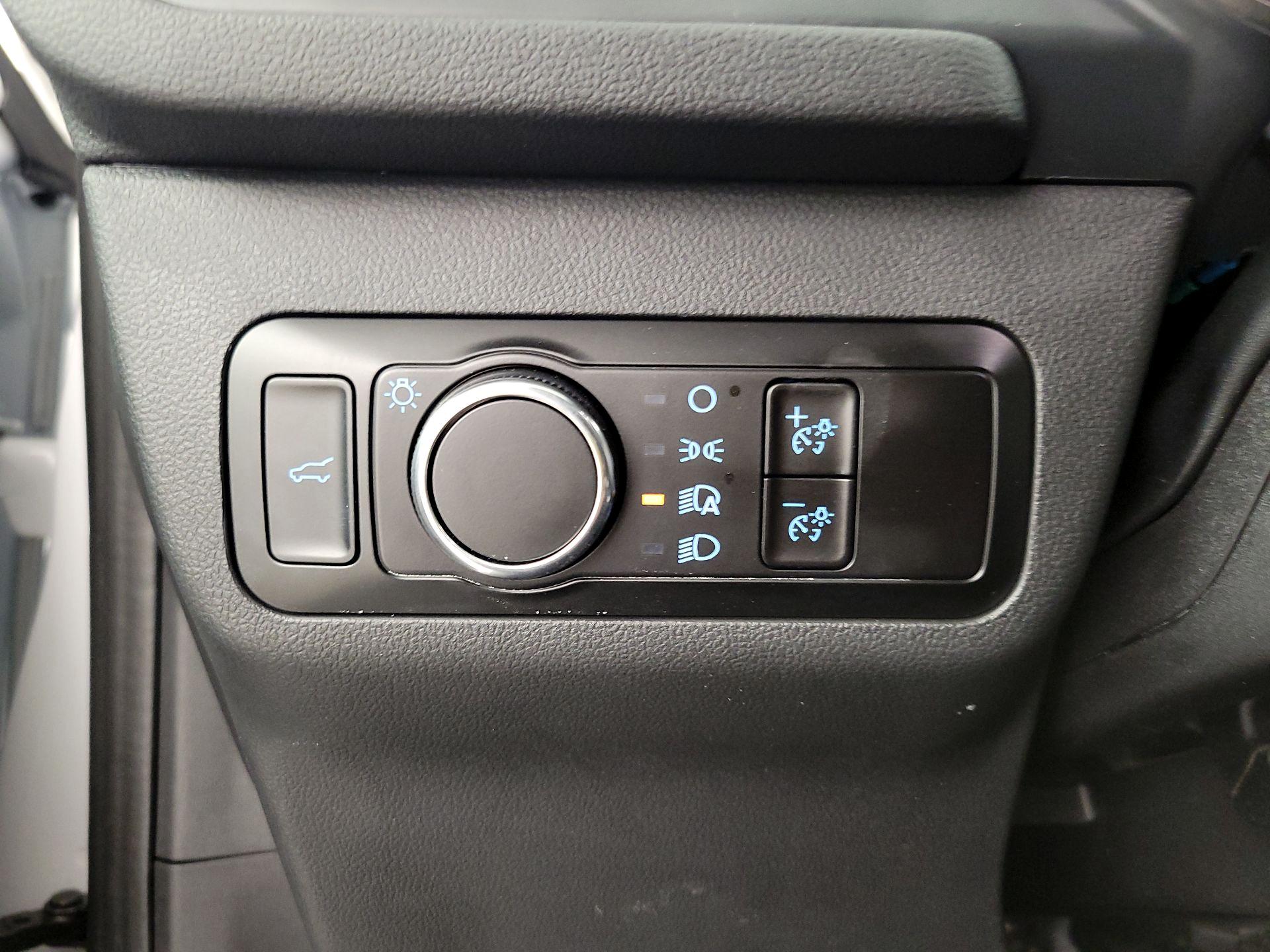 Thumbnail: 2023 Ford Escape - 13