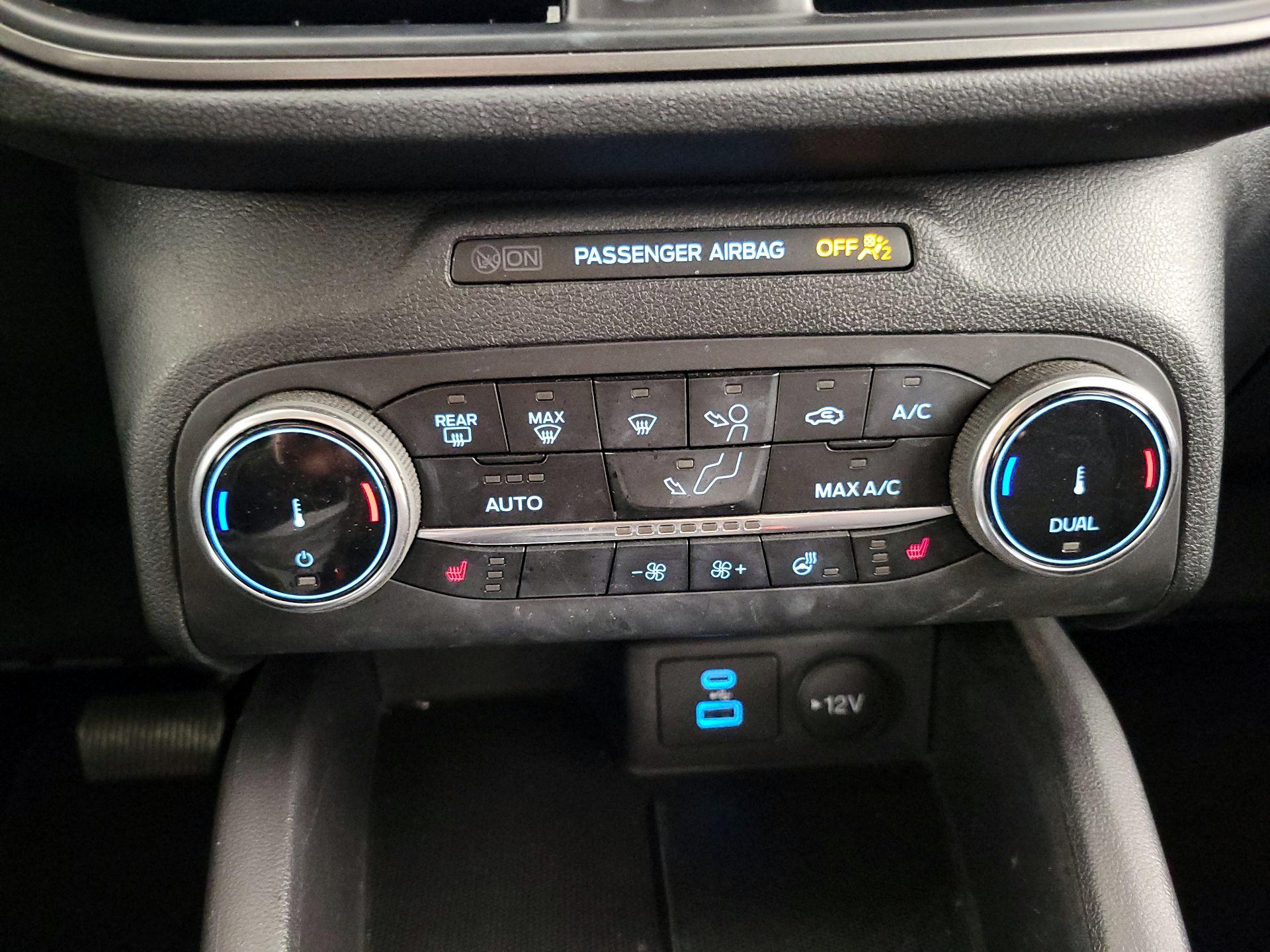 Thumbnail: 2023 Ford Escape - 16