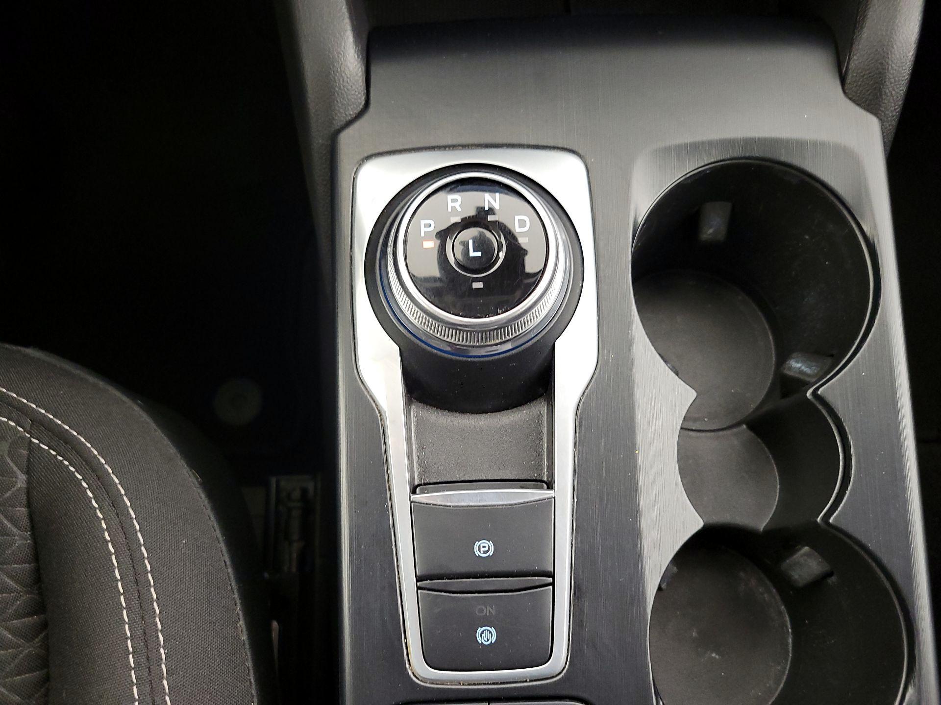 Thumbnail: 2023 Ford Escape - 17