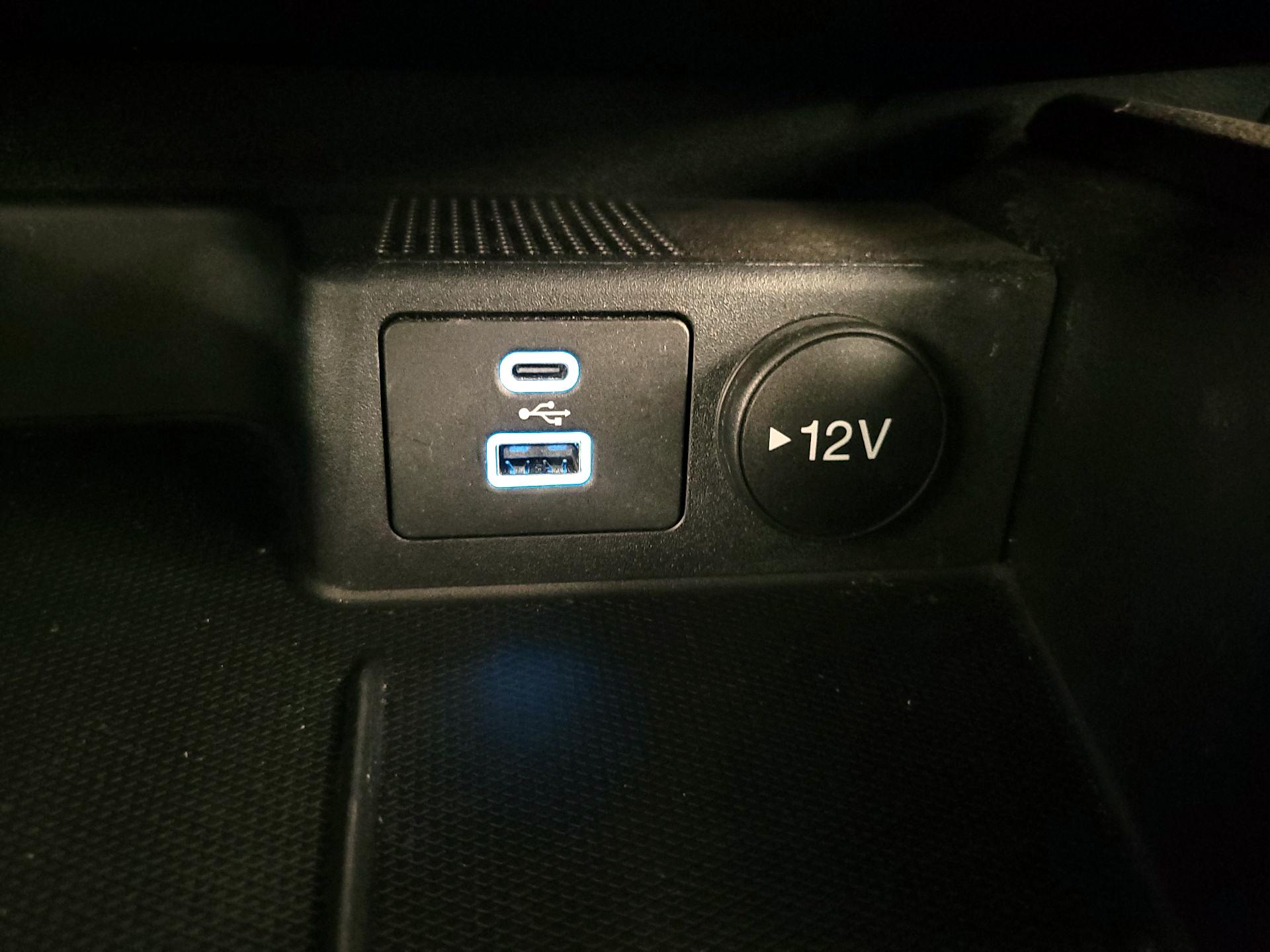 Thumbnail: 2023 Ford Escape - 18