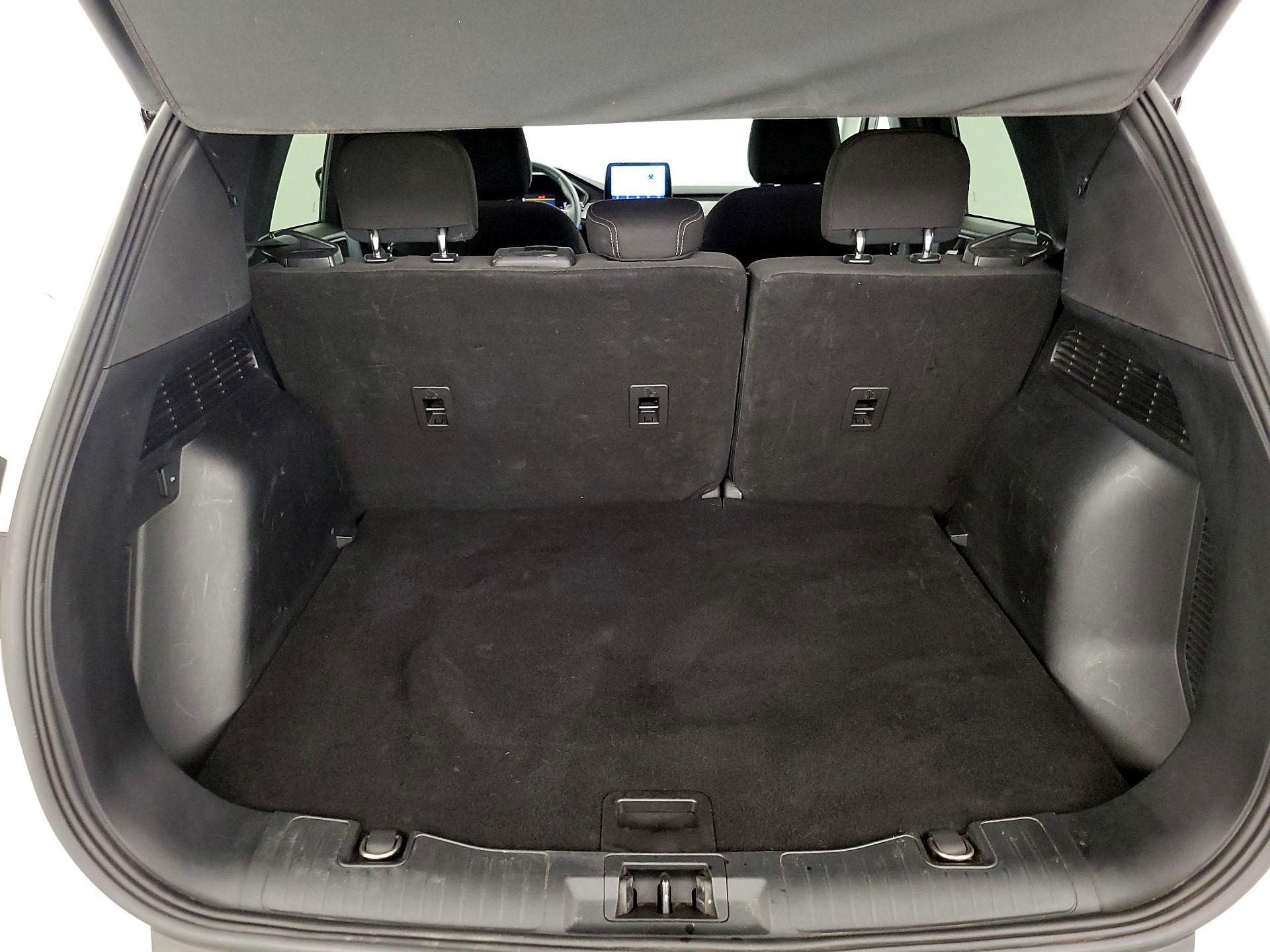 Thumbnail: 2023 Ford Escape - 20