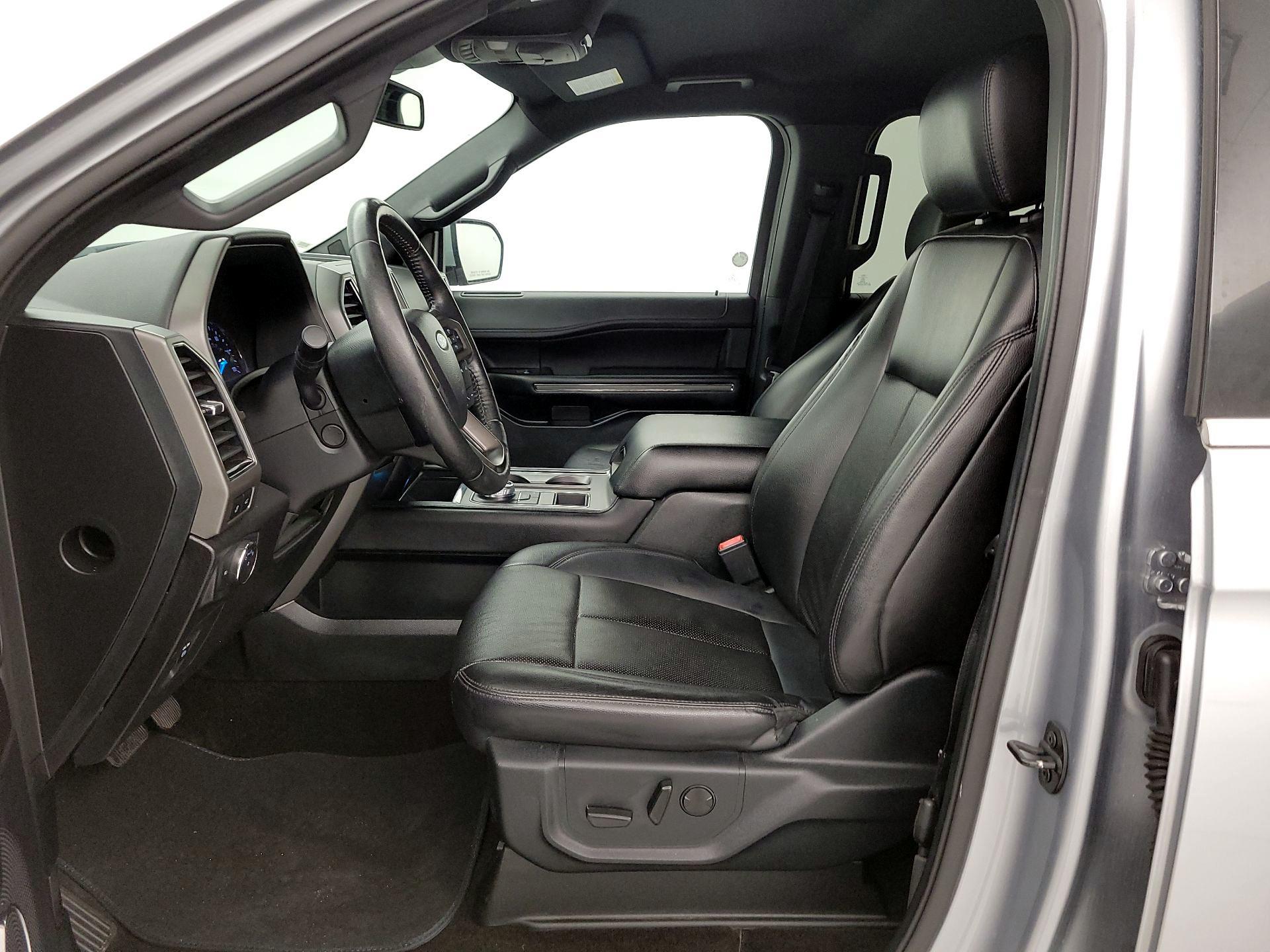 Thumbnail: 2020 Ford Expedition - 11