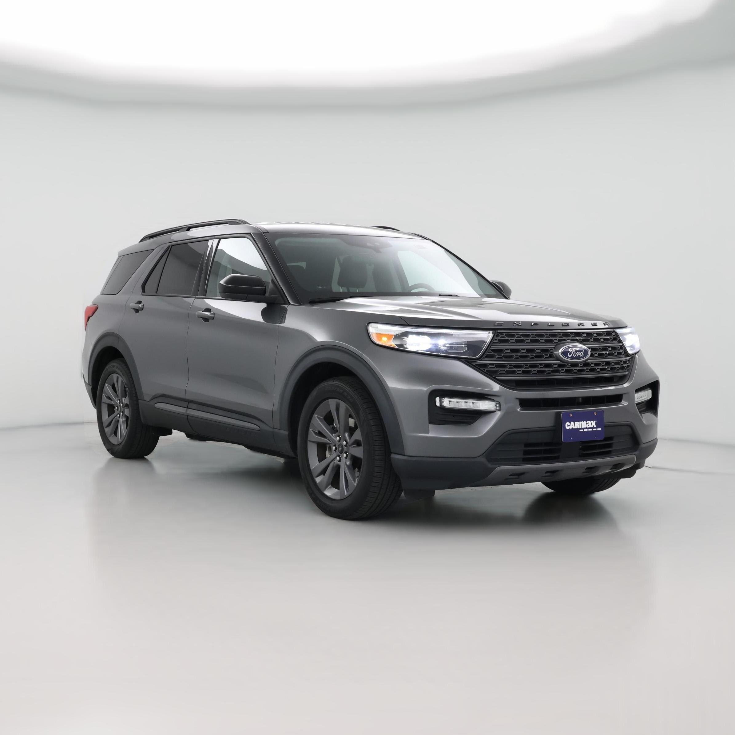Thumbnail: 2022 Ford Explorer - 1