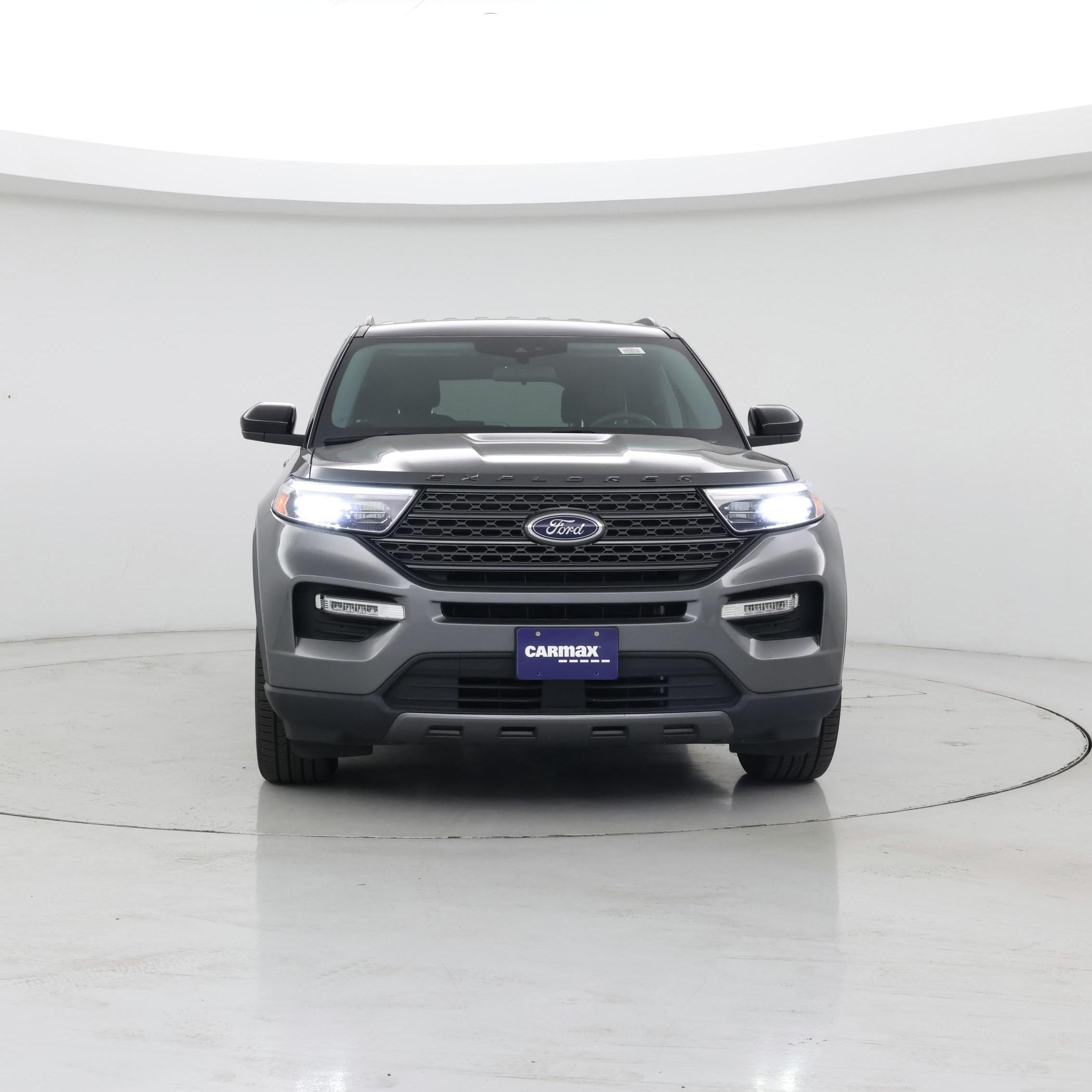 Thumbnail: 2022 Ford Explorer - 5