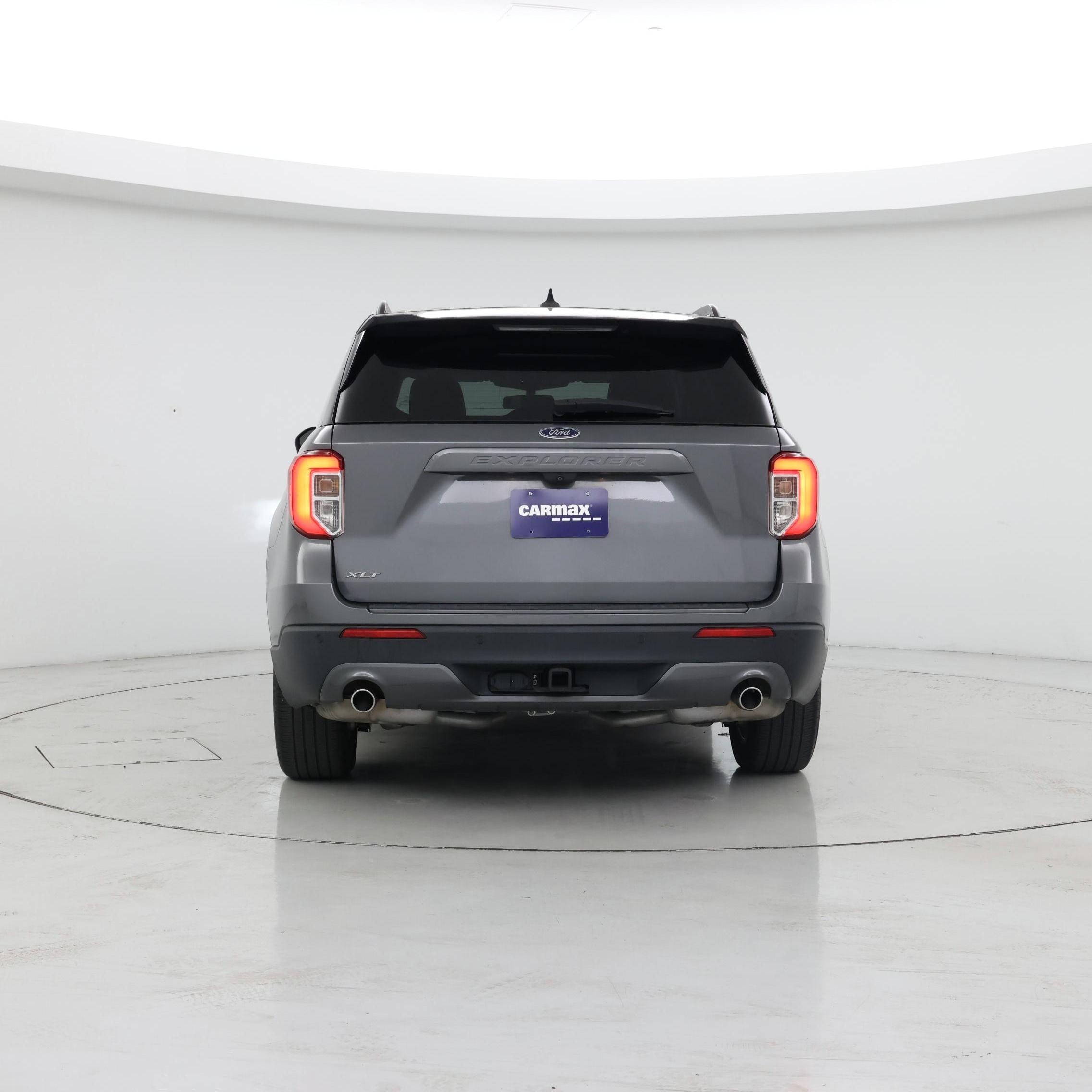 Thumbnail: 2022 Ford Explorer - 6