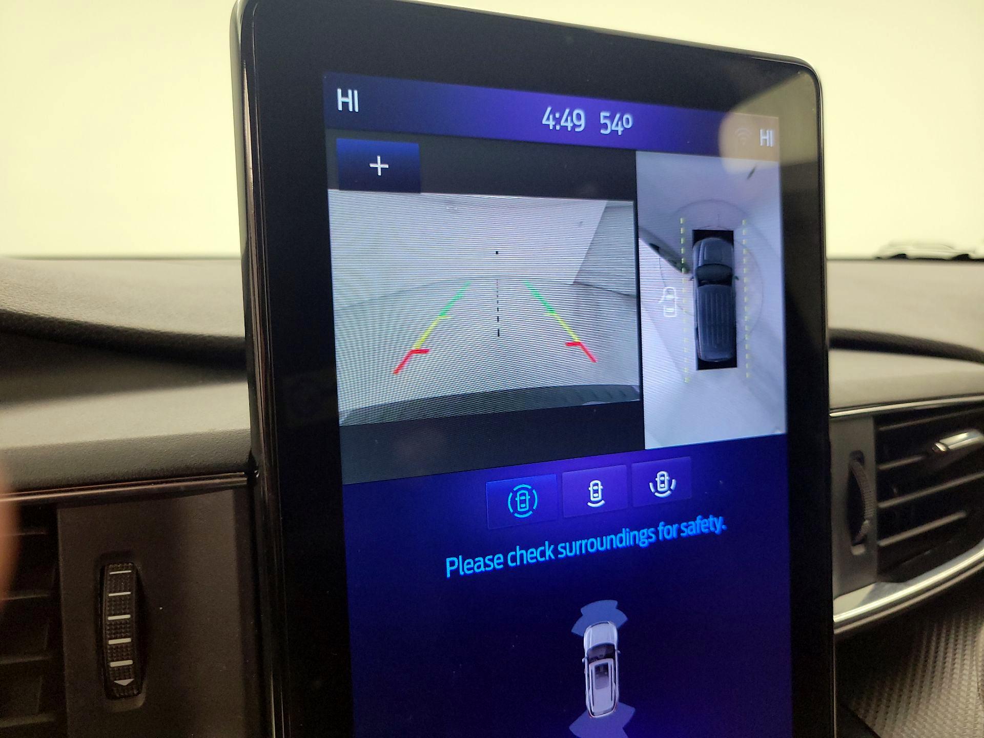 Thumbnail: 2022 Ford Explorer - 15