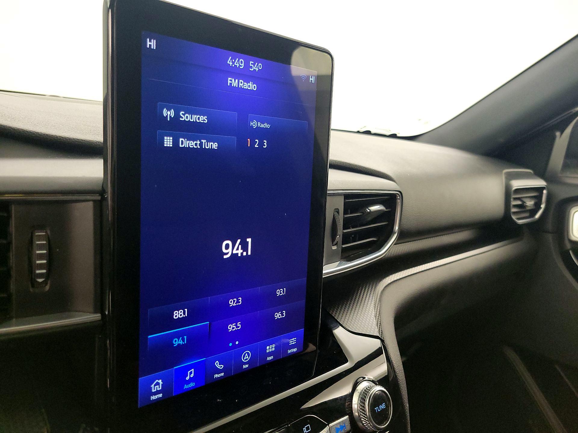 Thumbnail: 2022 Ford Explorer - 16