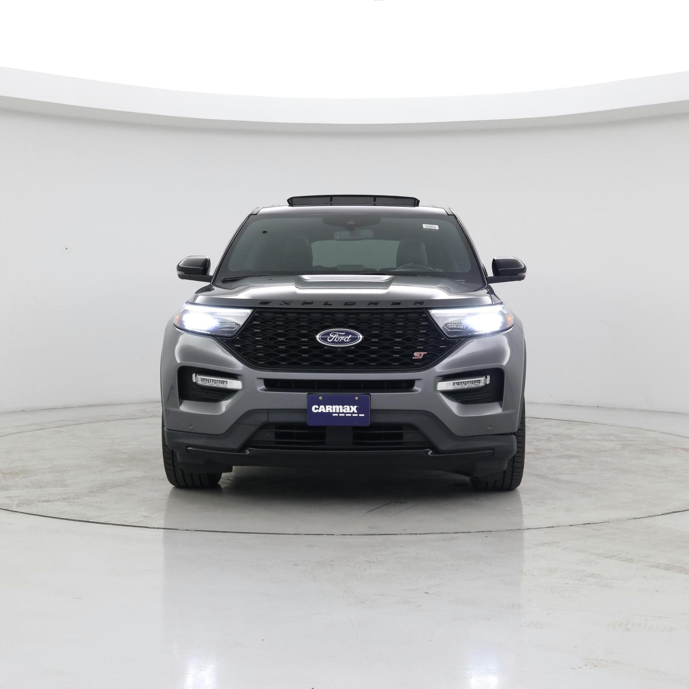Thumbnail: 2022 Ford Explorer - 5