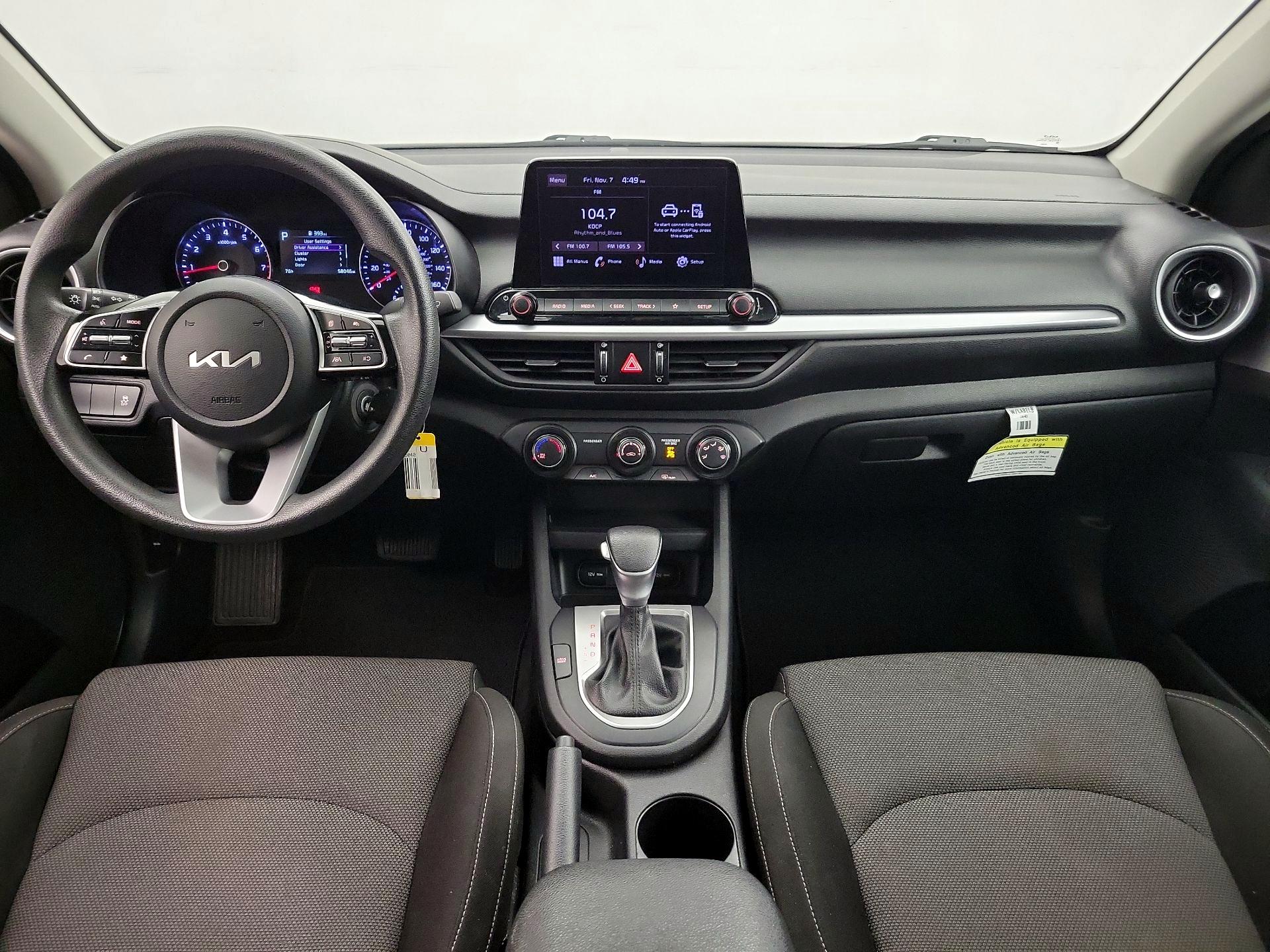 Thumbnail: 2023 Kia Forte - 9