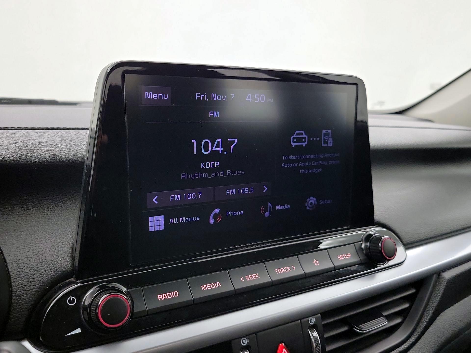 Thumbnail: 2023 Kia Forte - 15