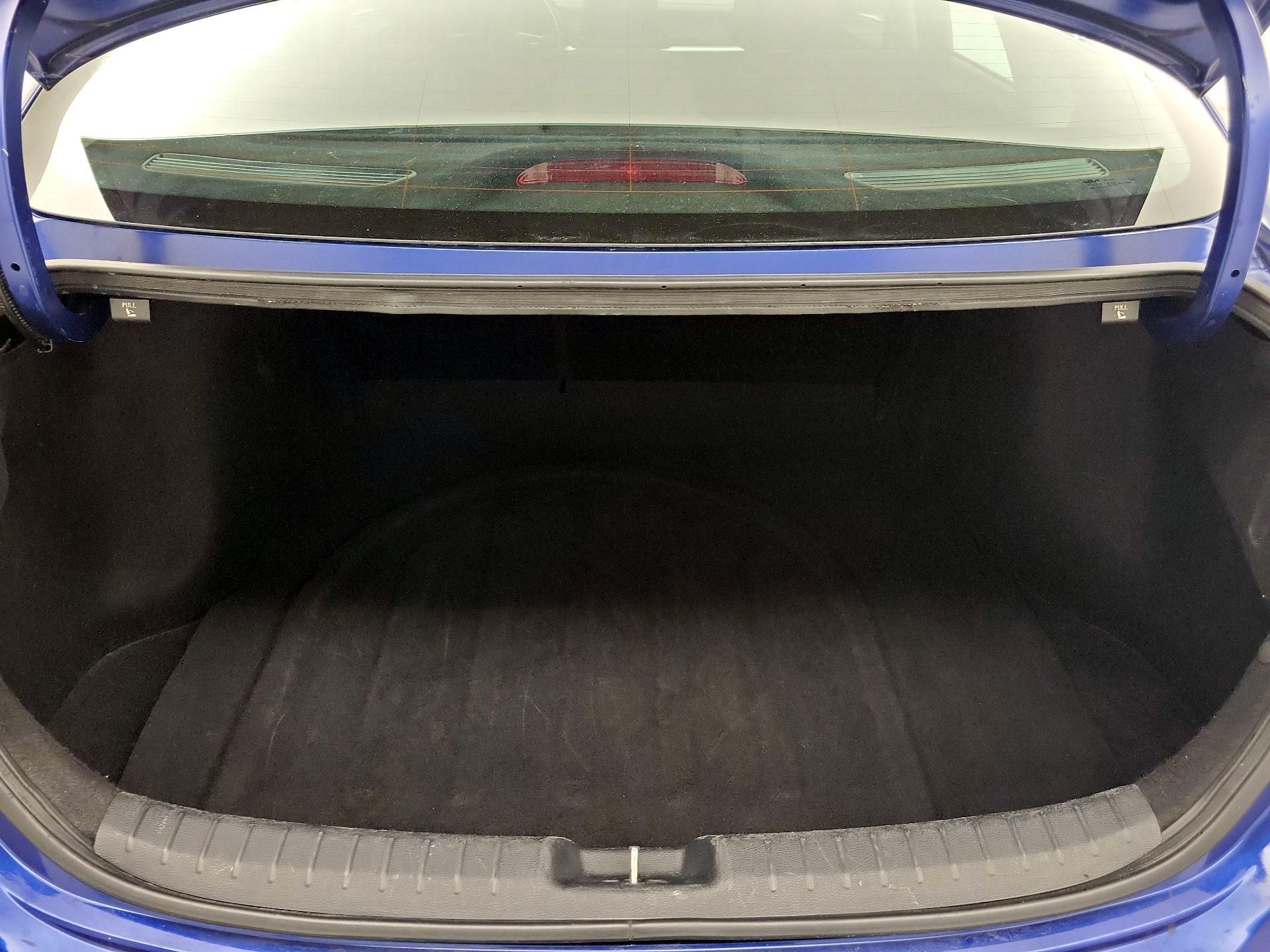 Thumbnail: 2023 Kia Forte - 20