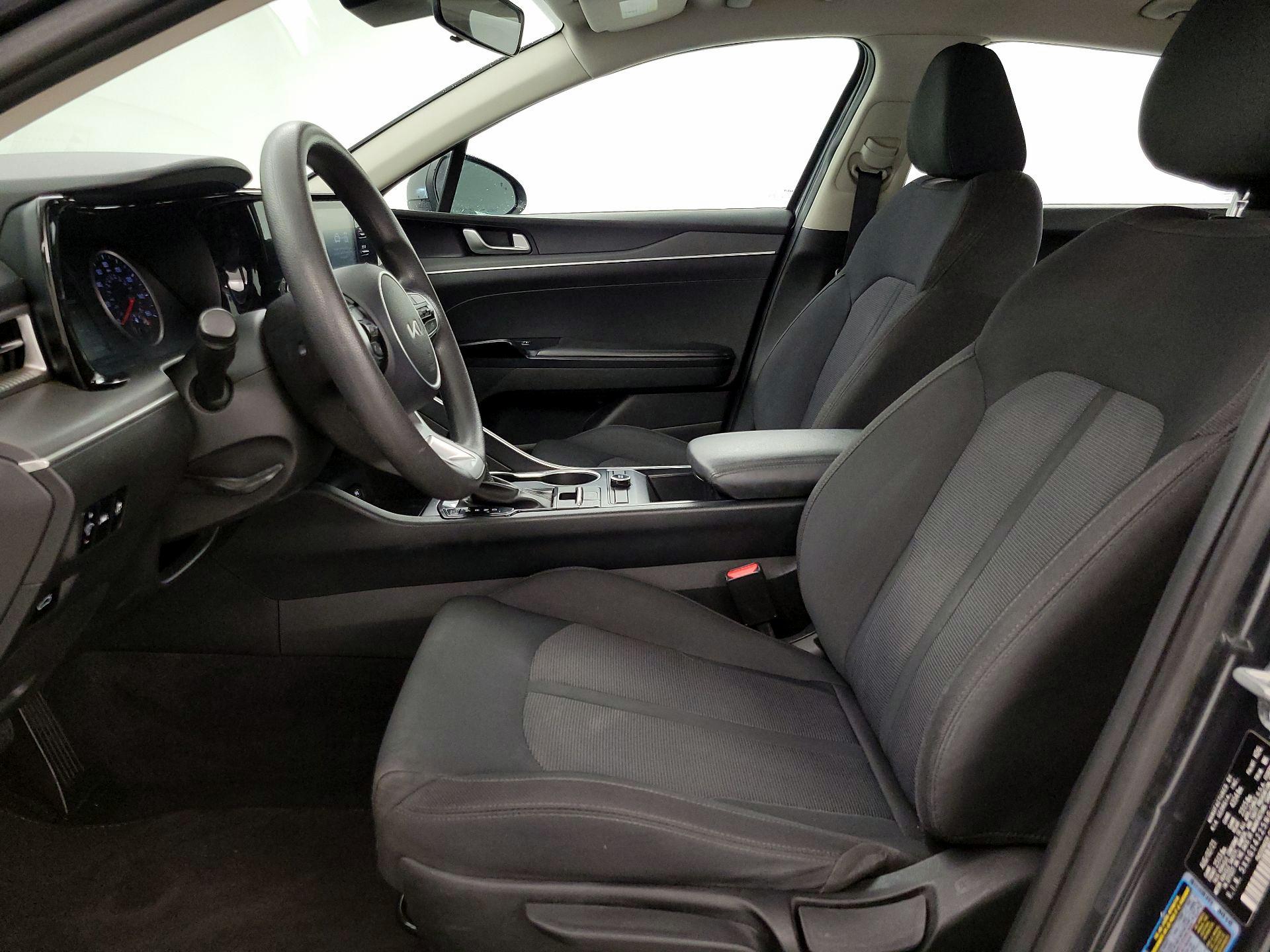 Thumbnail: 2022 Kia K5 - 11