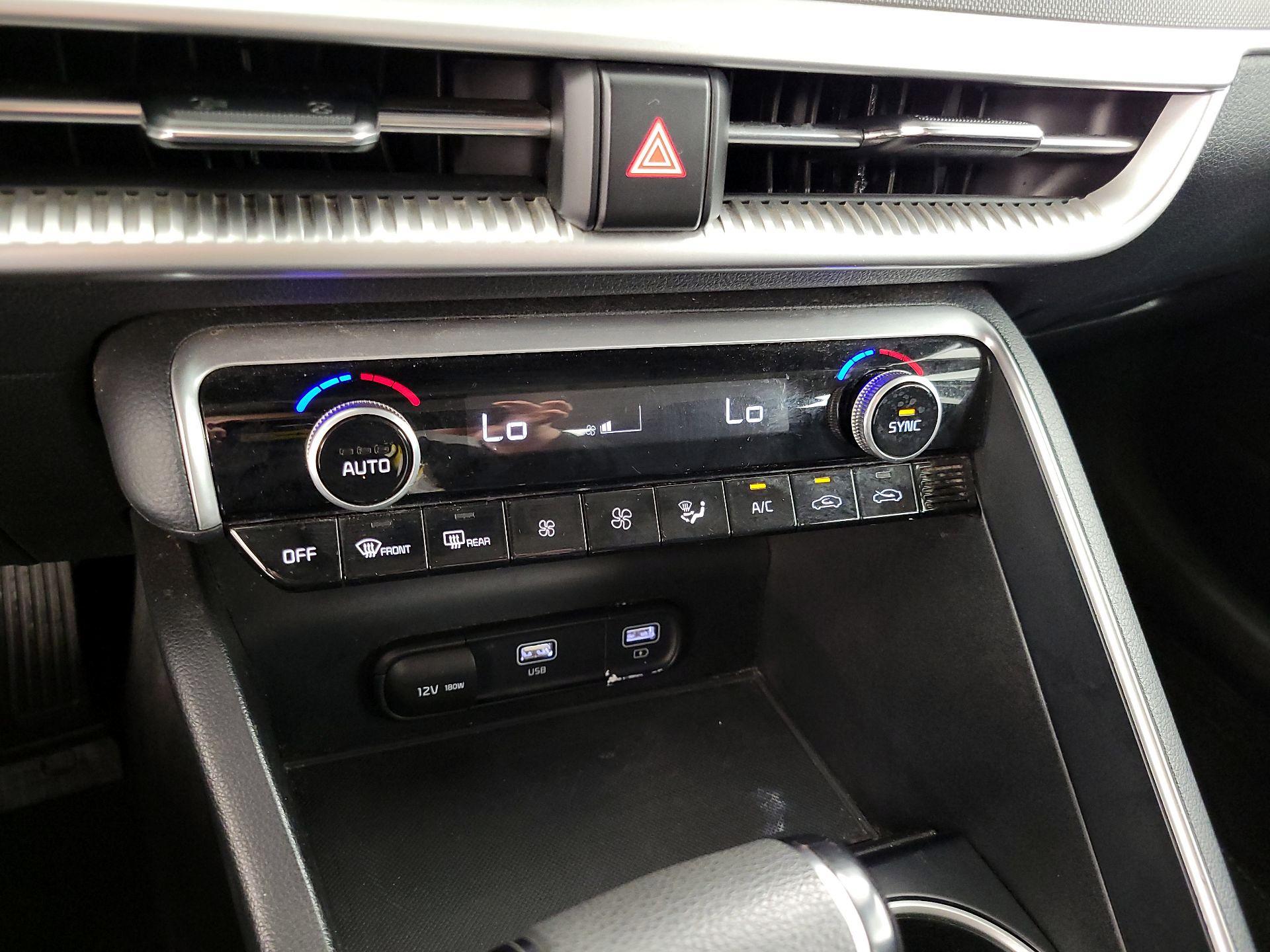 Thumbnail: 2022 Kia K5 - 16