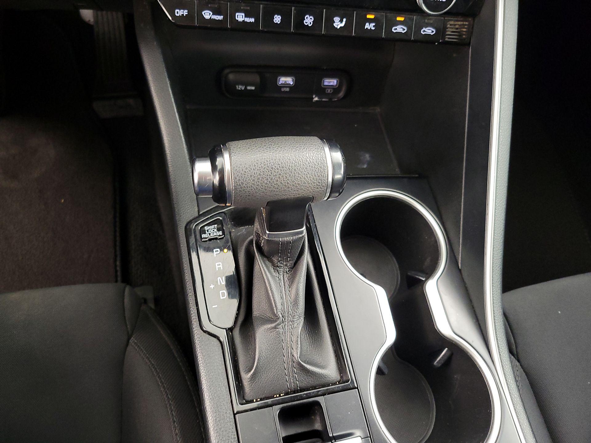 Thumbnail: 2022 Kia K5 - 17