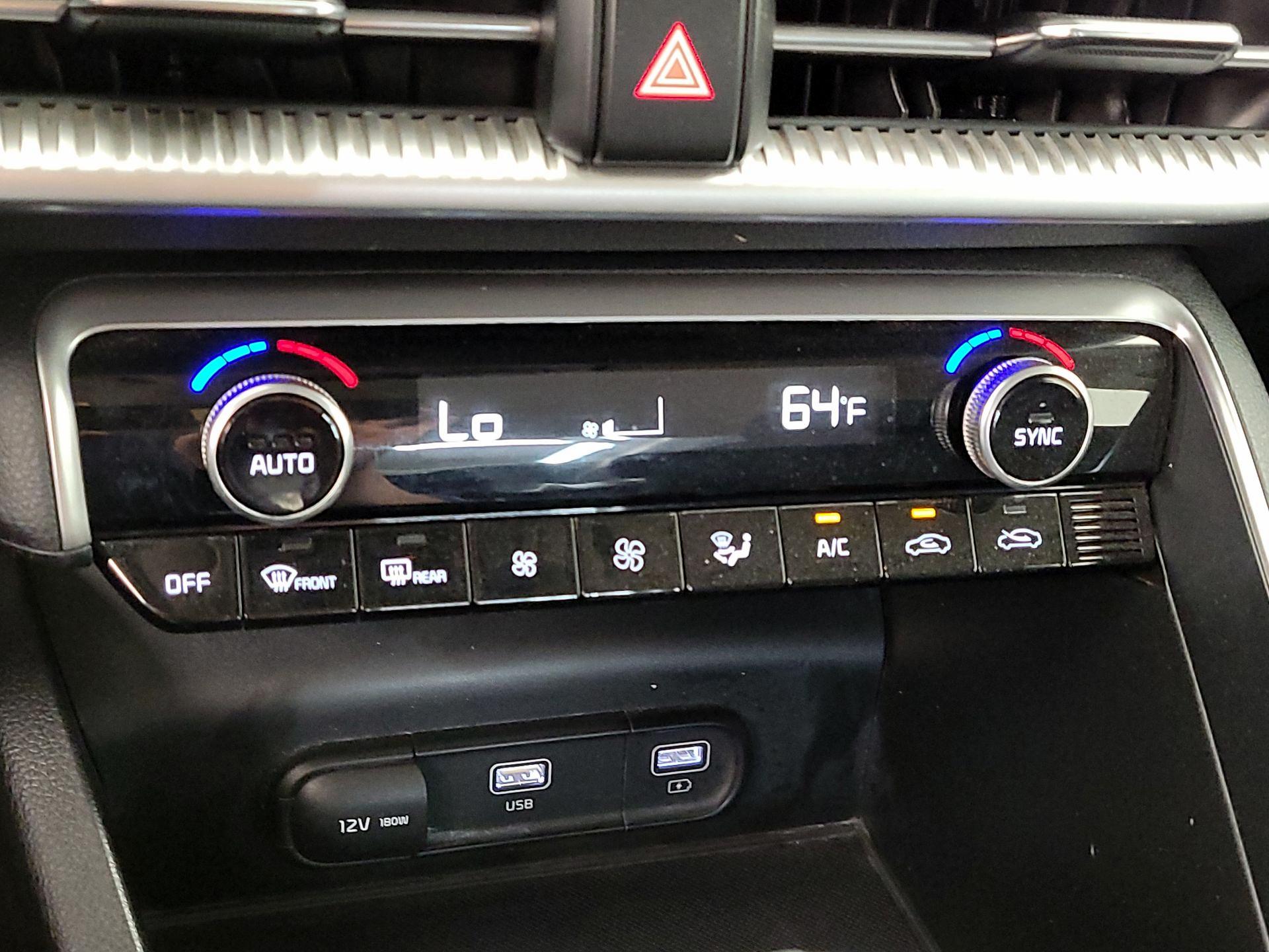 Thumbnail: 2022 Kia K5 - 16