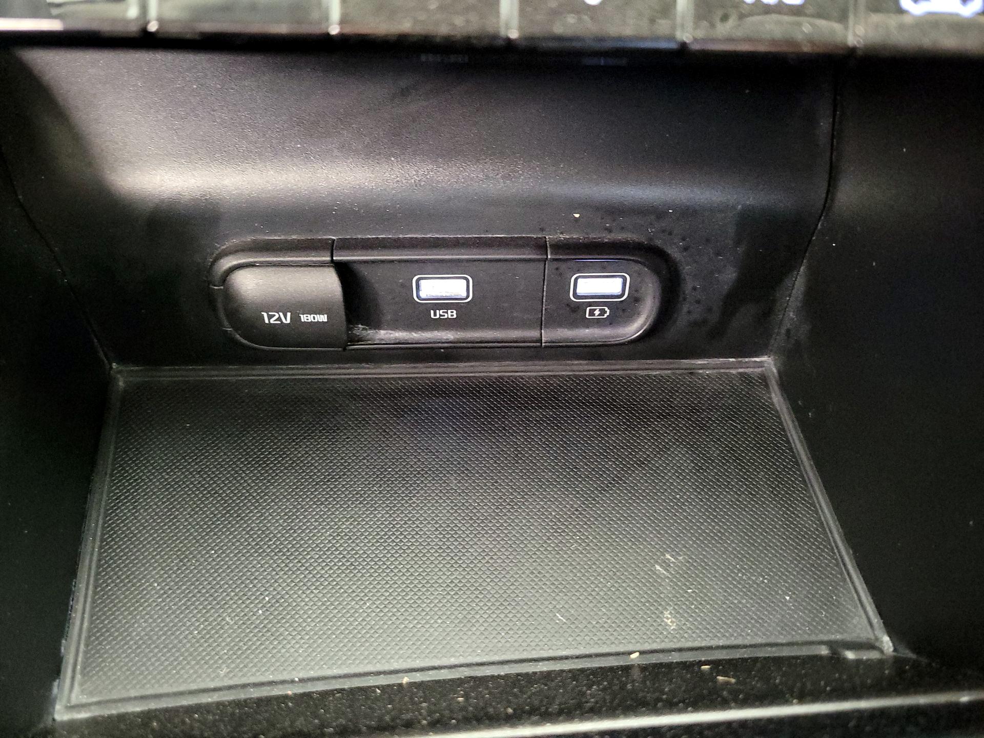 Thumbnail: 2022 Kia K5 - 18