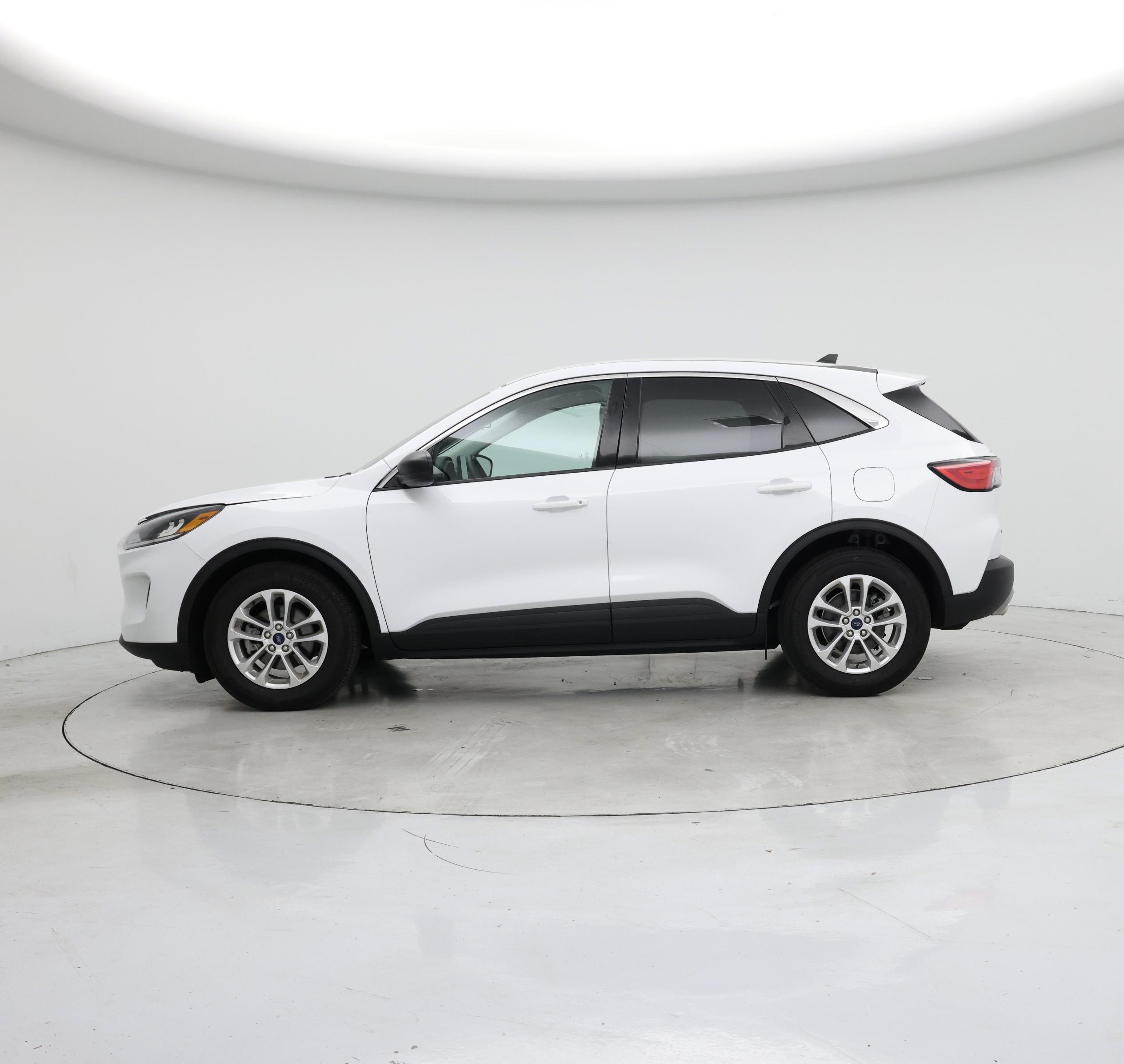 Thumbnail: 2022 Ford Escape - 3