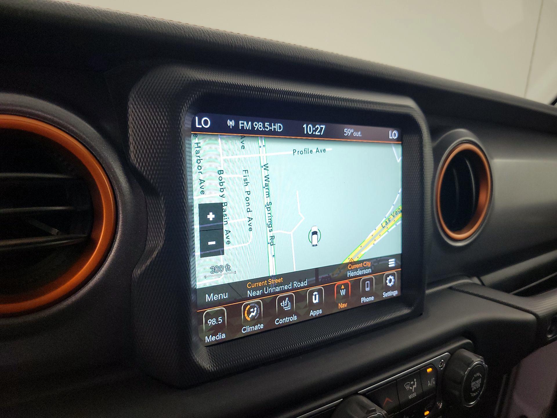 Thumbnail: 2021 Jeep Gladiator - 14