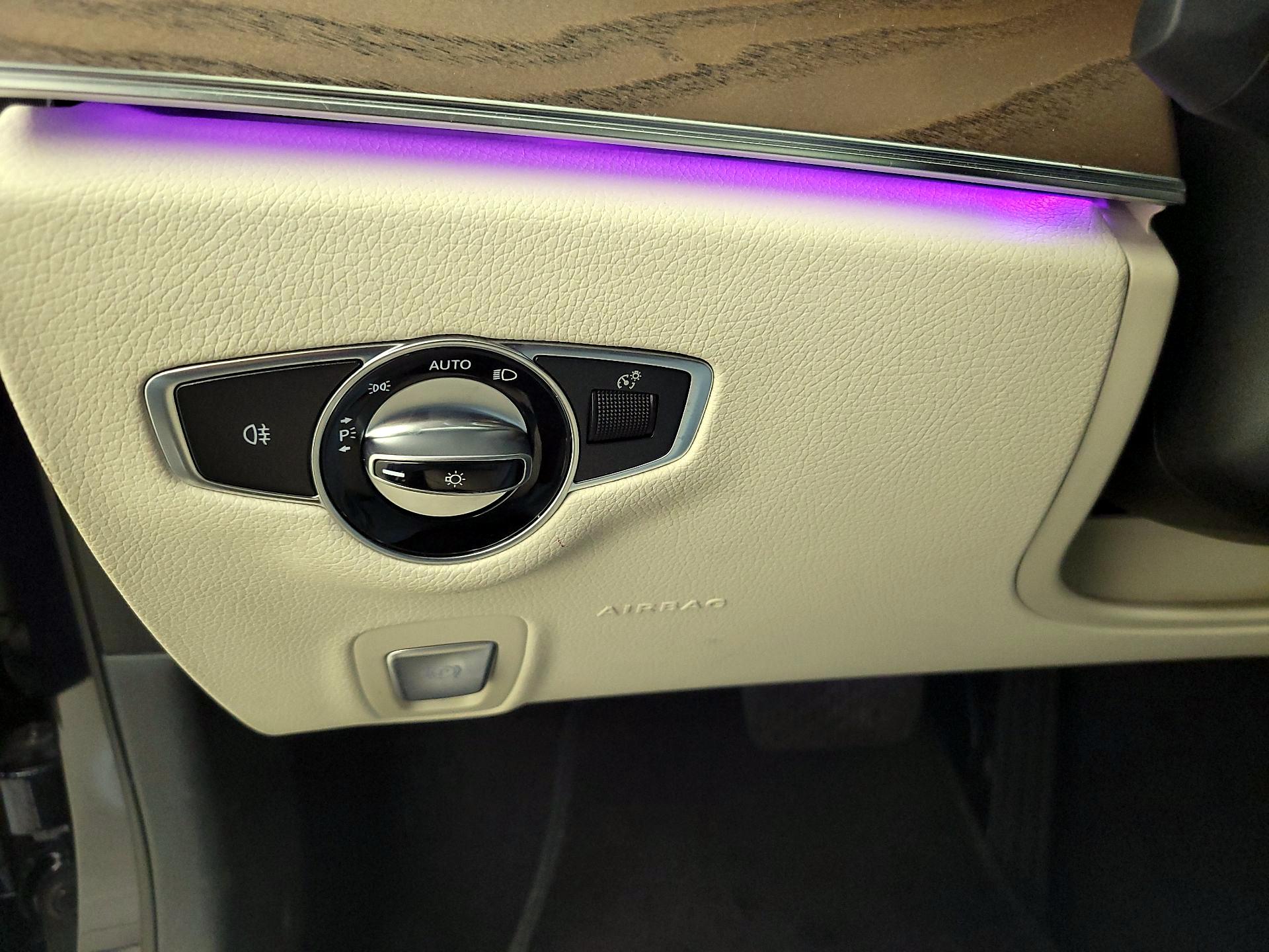 Thumbnail: 2021 Mercedes-Benz E-Class - 13