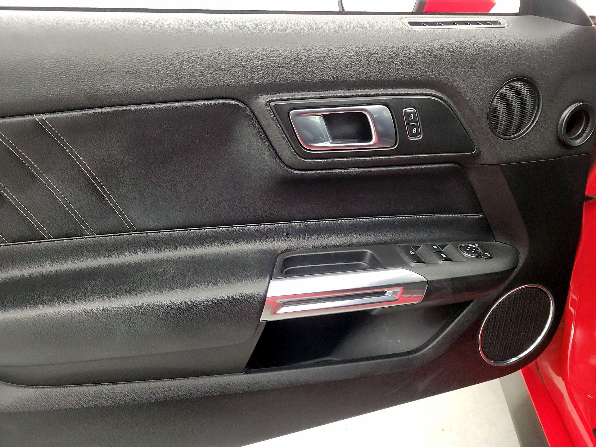 Thumbnail: 2022 Ford Mustang - 12