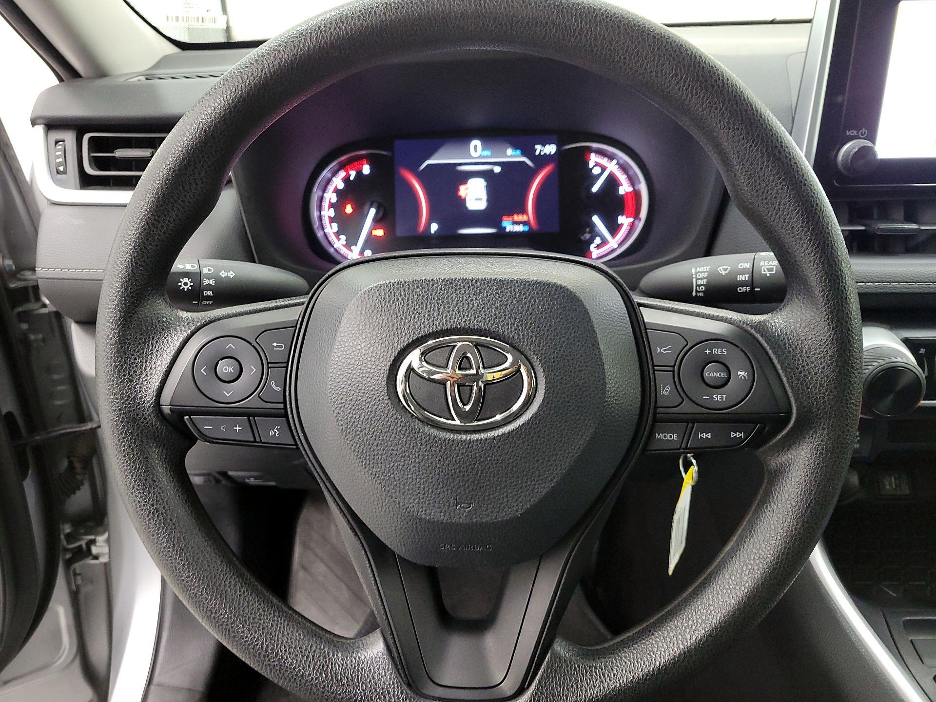 Thumbnail: 2024 Toyota RAV4 - 10