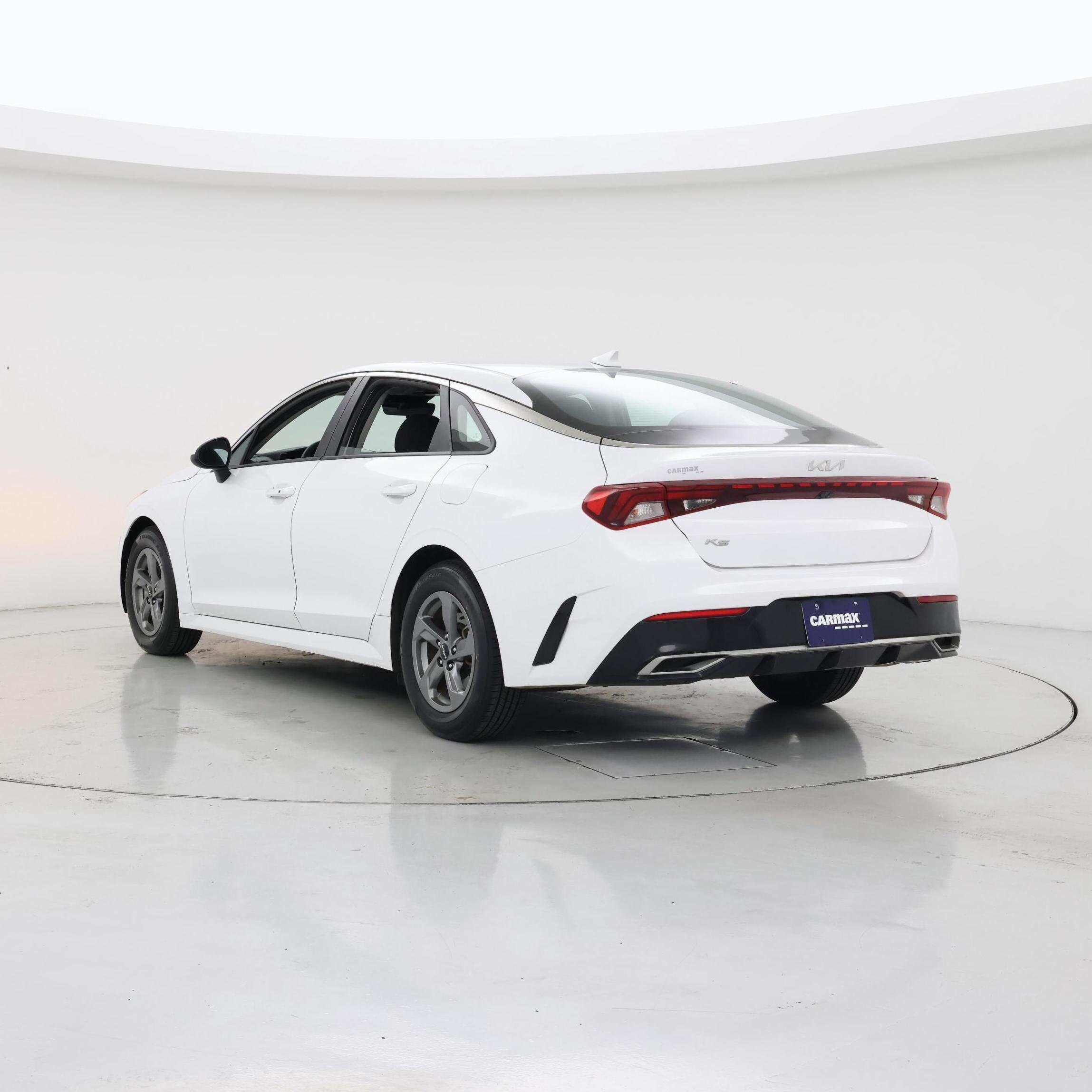 Thumbnail: 2022 Kia K5 - 2