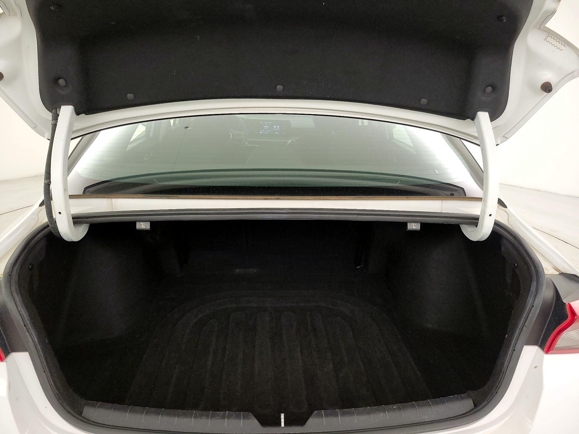 Thumbnail: 2022 Kia K5 - 20