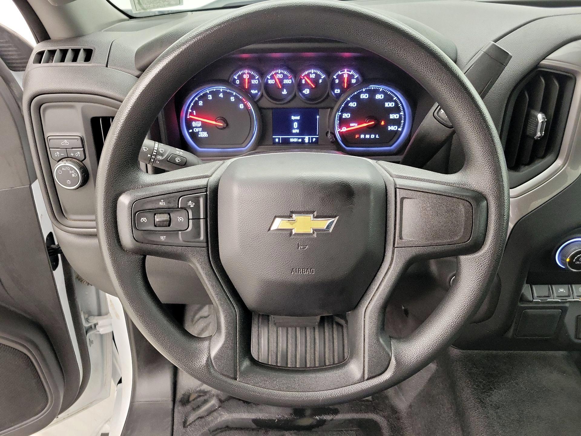 Thumbnail: 2024 Chevrolet Silverado 1500 - 10