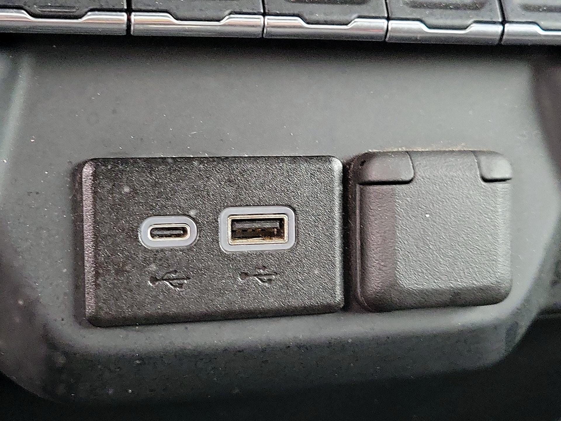 Thumbnail: 2024 Chevrolet Silverado 1500 - 18