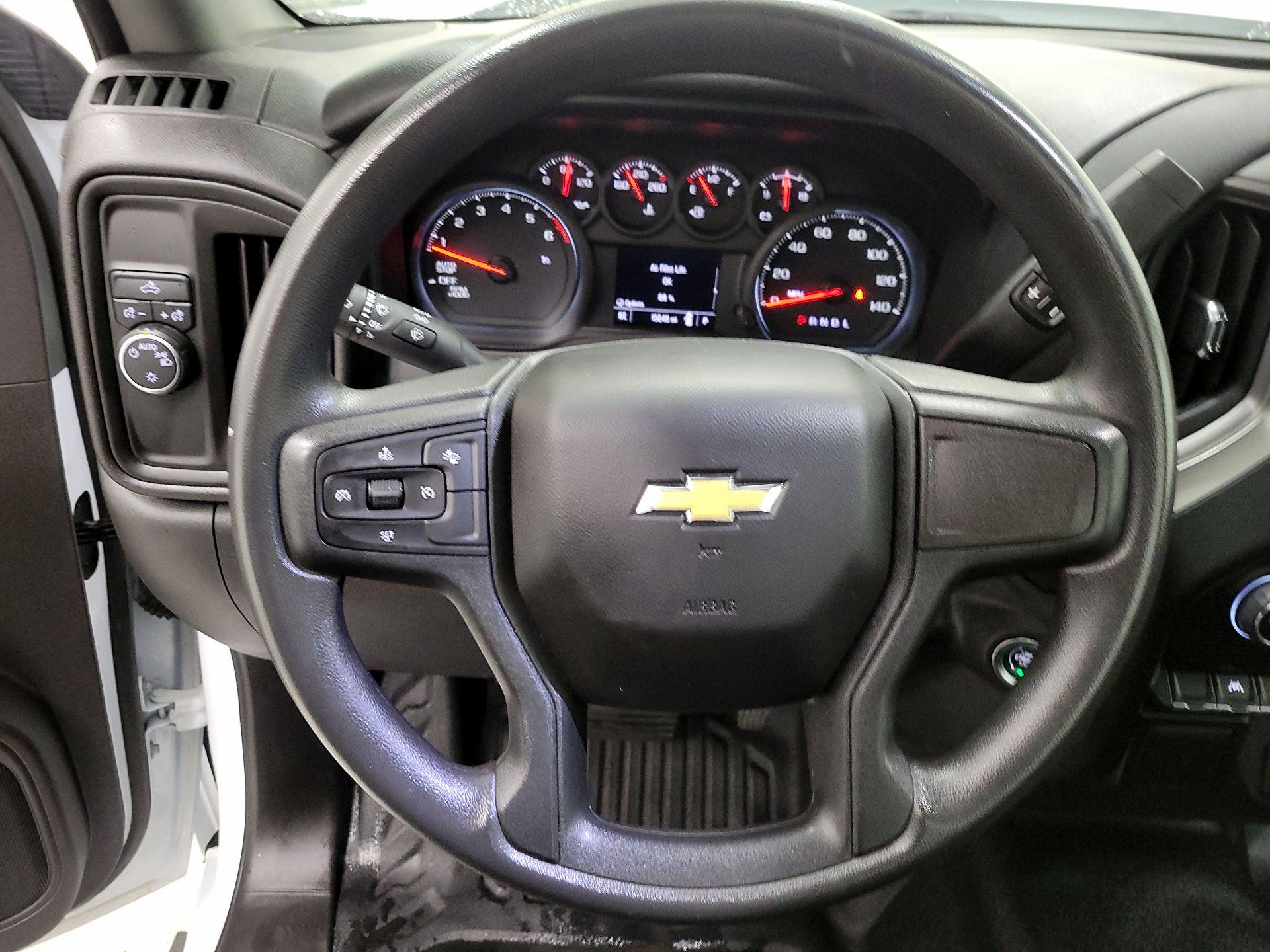 Thumbnail: 2024 Chevrolet Silverado 1500 - 10