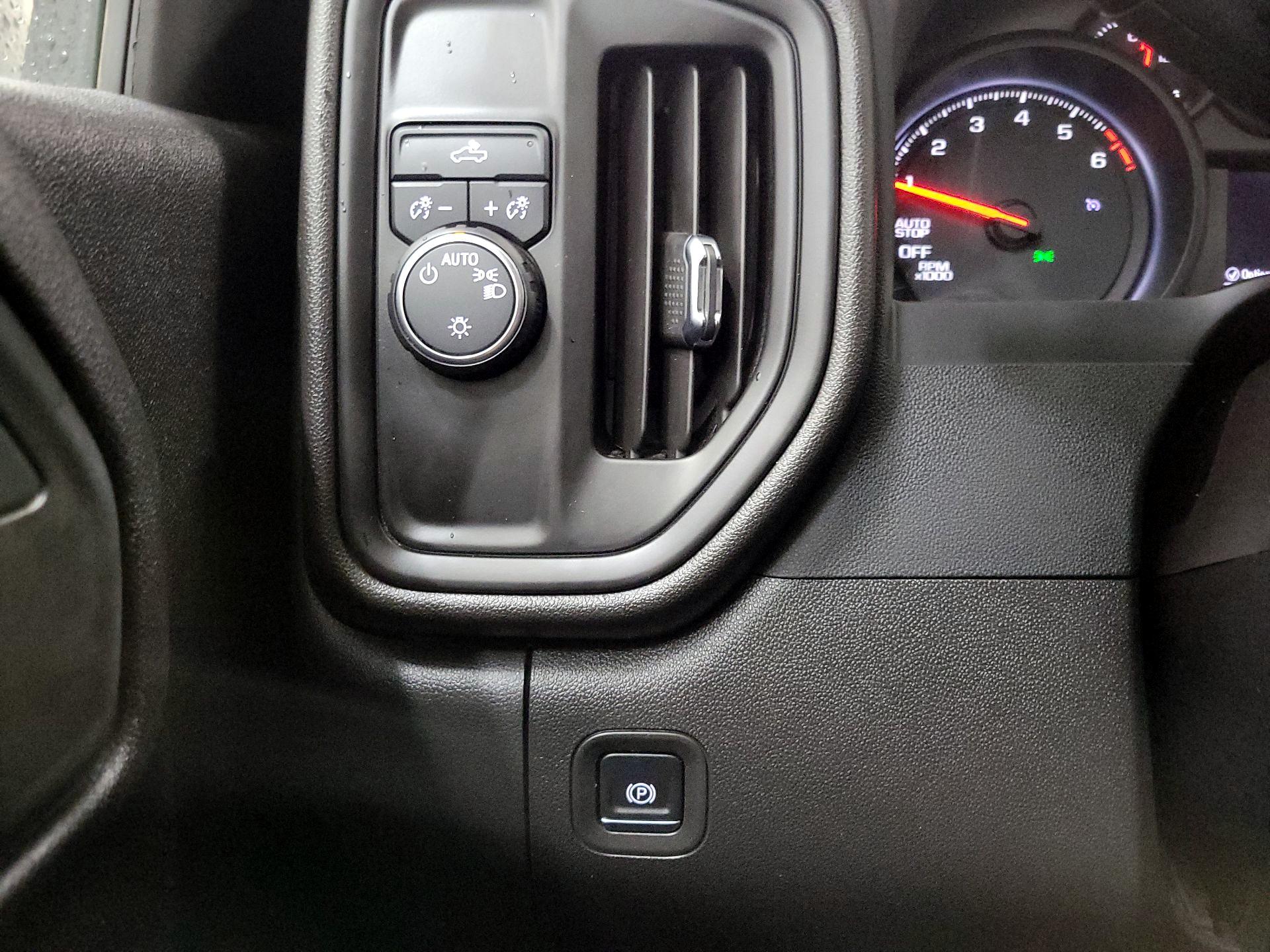 Thumbnail: 2024 Chevrolet Silverado 1500 - 13