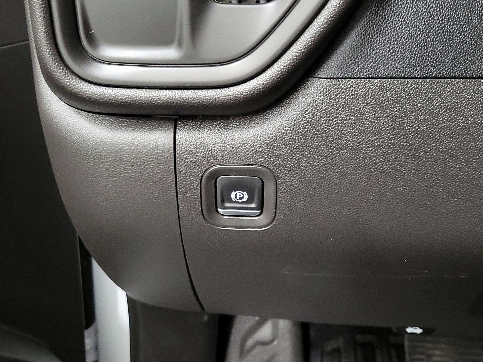 Thumbnail: 2024 Chevrolet Silverado 1500 - 13