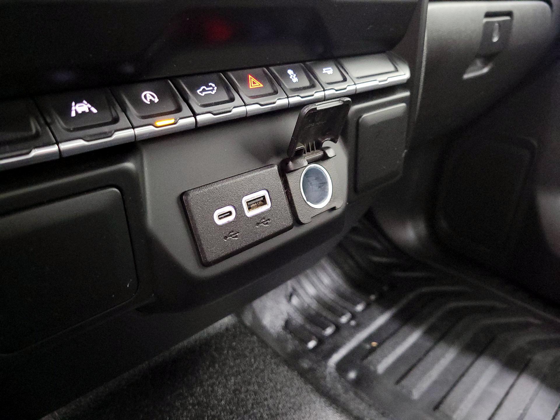 Thumbnail: 2024 Chevrolet Silverado 1500 - 18