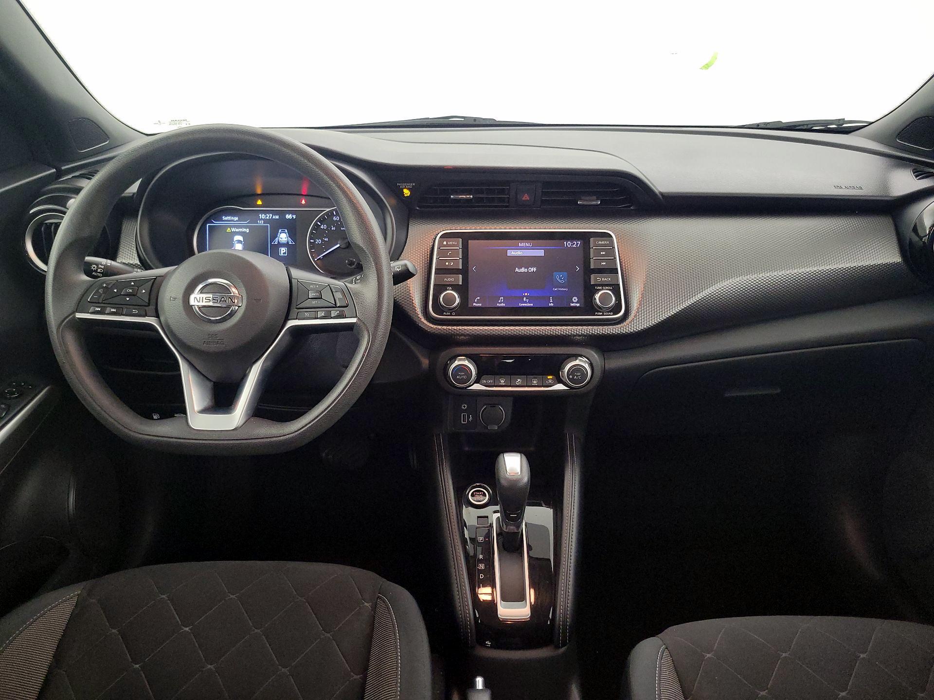 Thumbnail: 2020 Nissan Kicks - 9