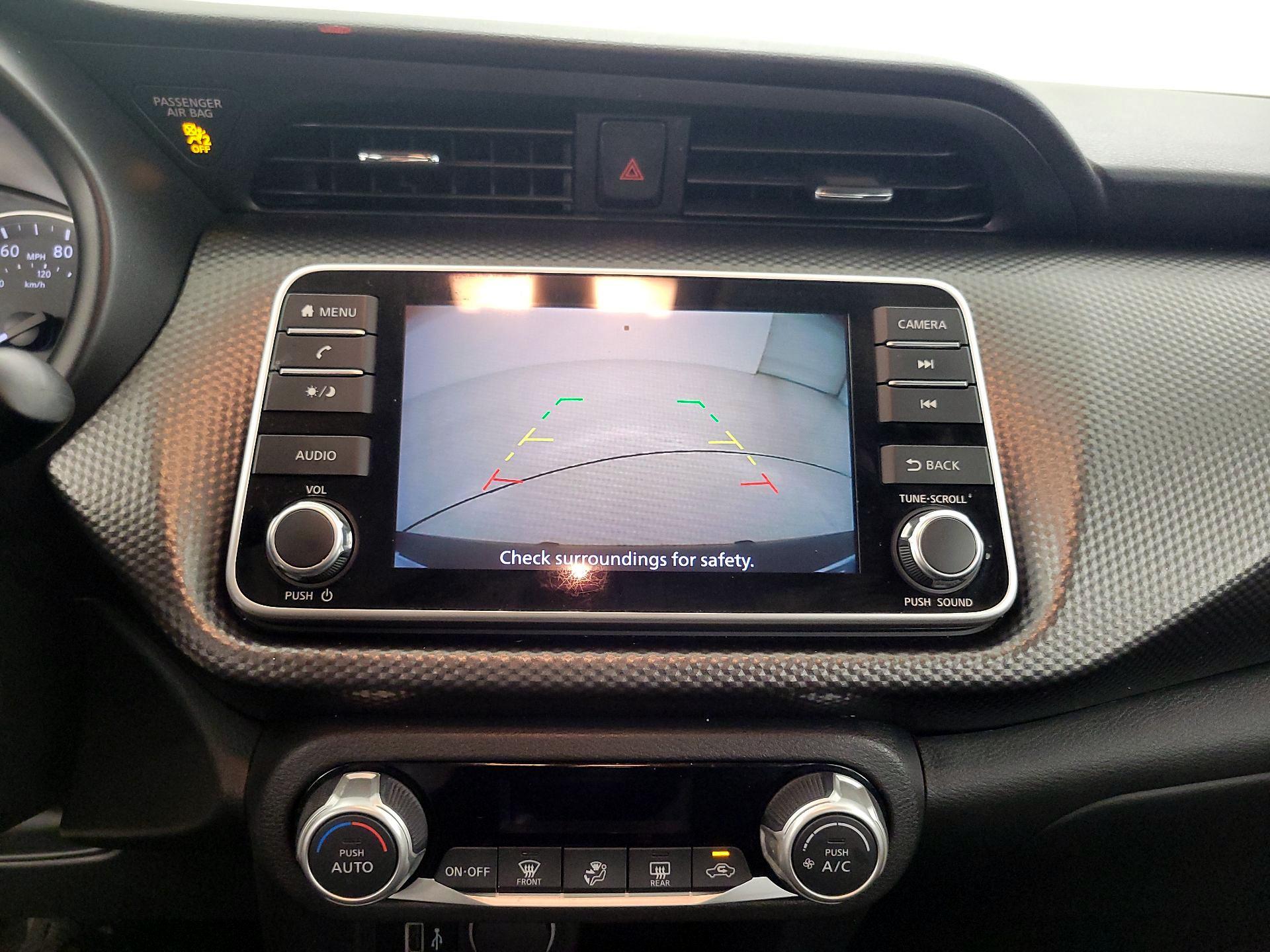 Thumbnail: 2020 Nissan Kicks - 14