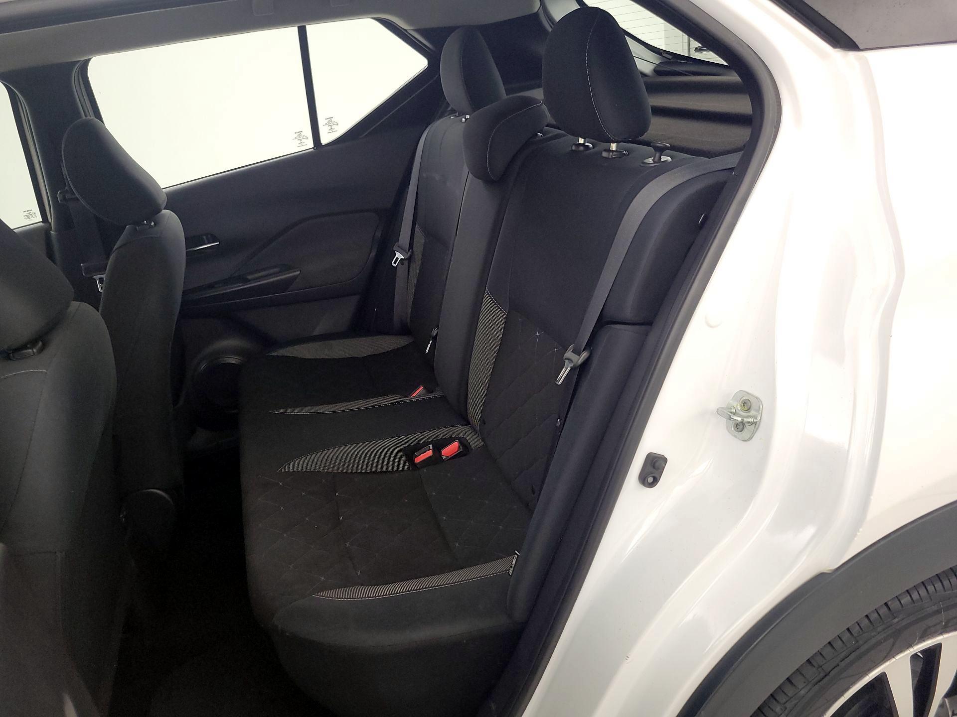 Thumbnail: 2020 Nissan Kicks - 19