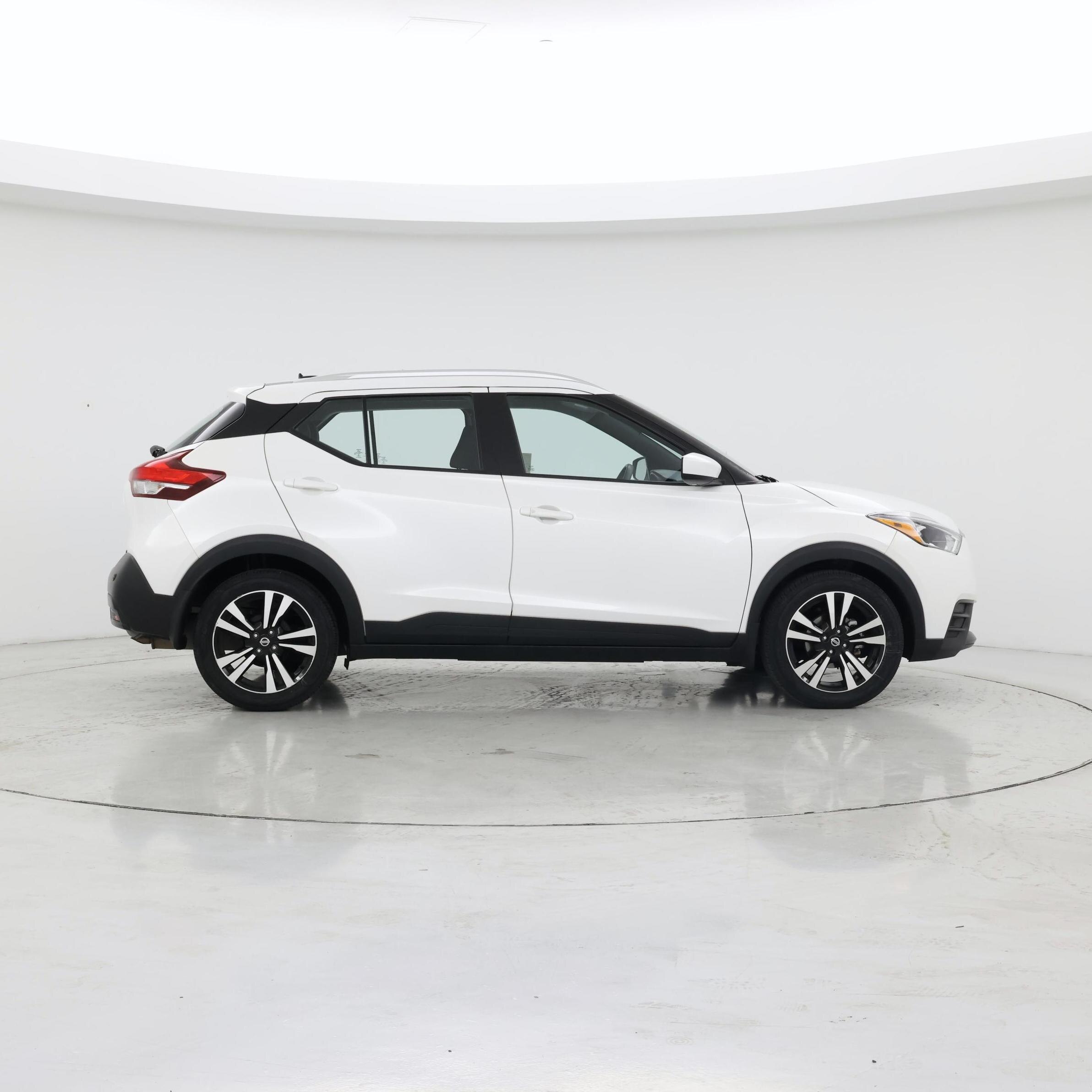 Thumbnail: 2020 Nissan Kicks - 7
